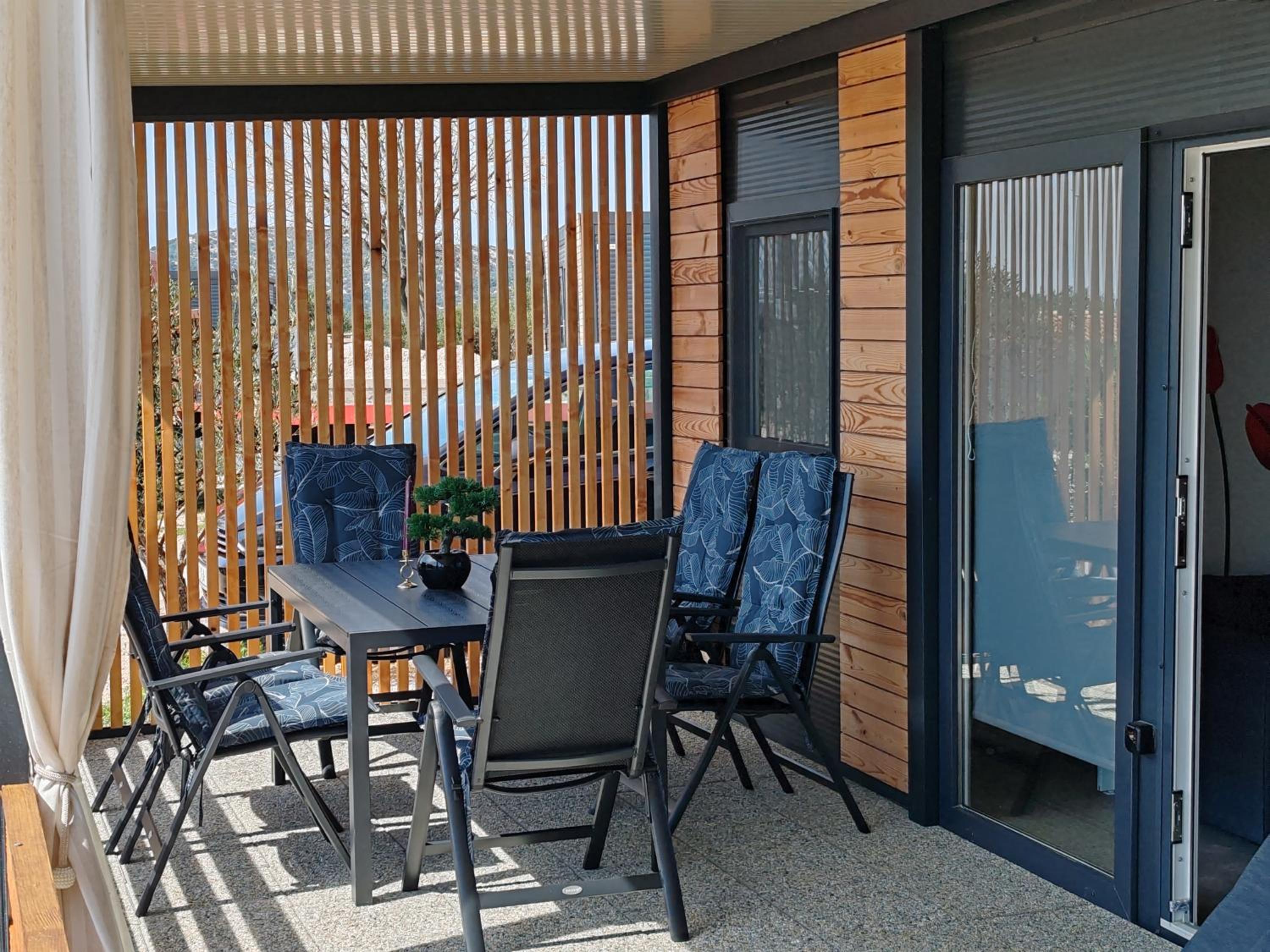 New! Mobile Home Domina near the beach with shared pool view 3