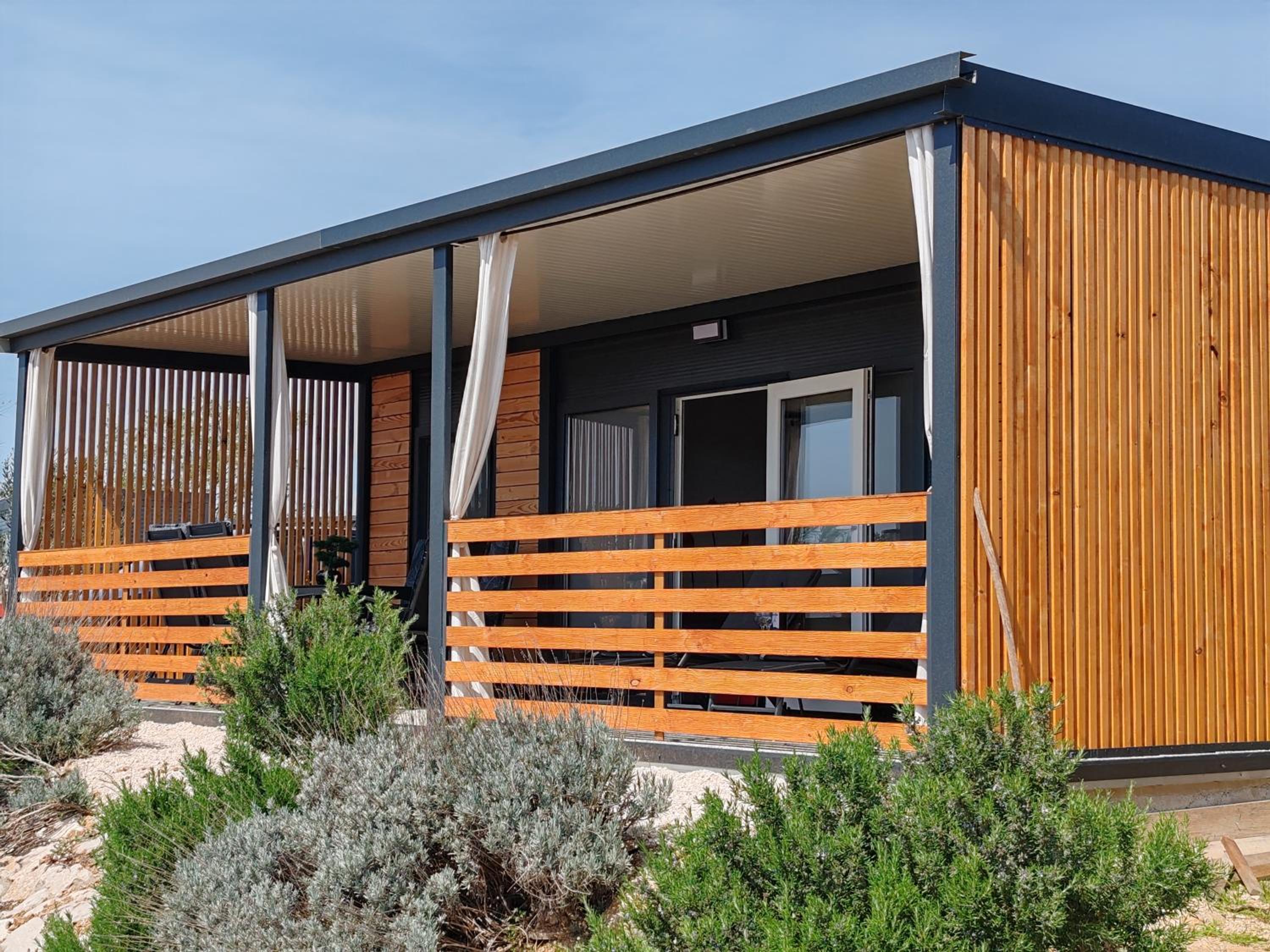 New! Mobile Home Domina near the beach with shared pool view 4
