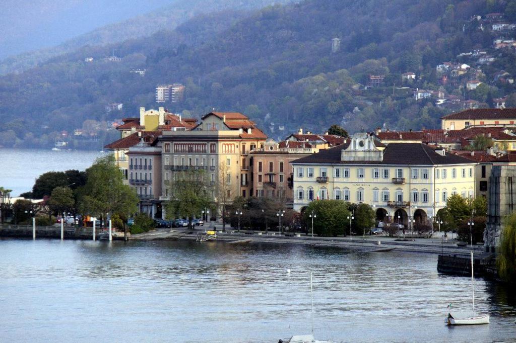 Appartamenti vicino al lago con bikeparking view 3