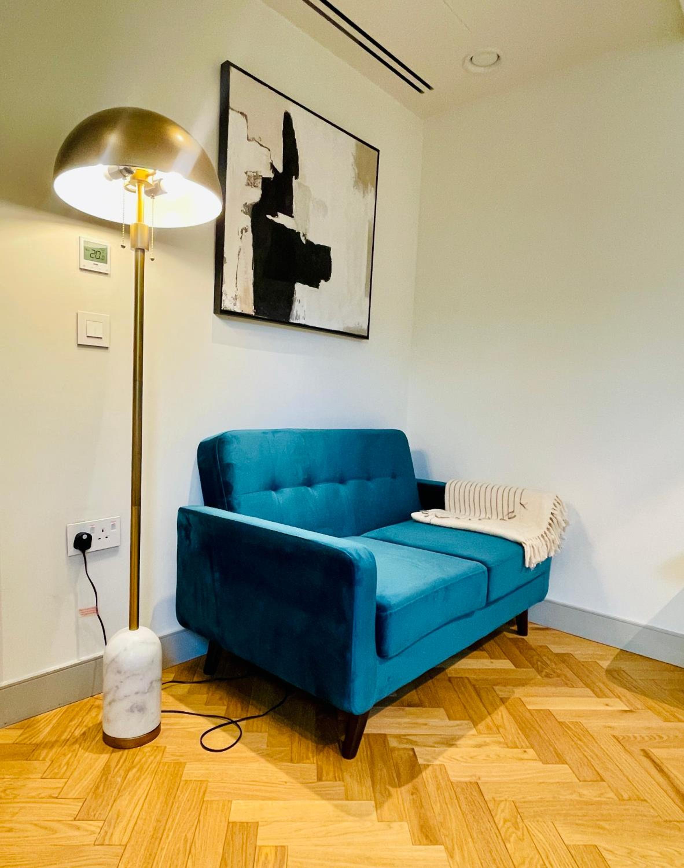 Luxury flats near Big Ben and London Eye