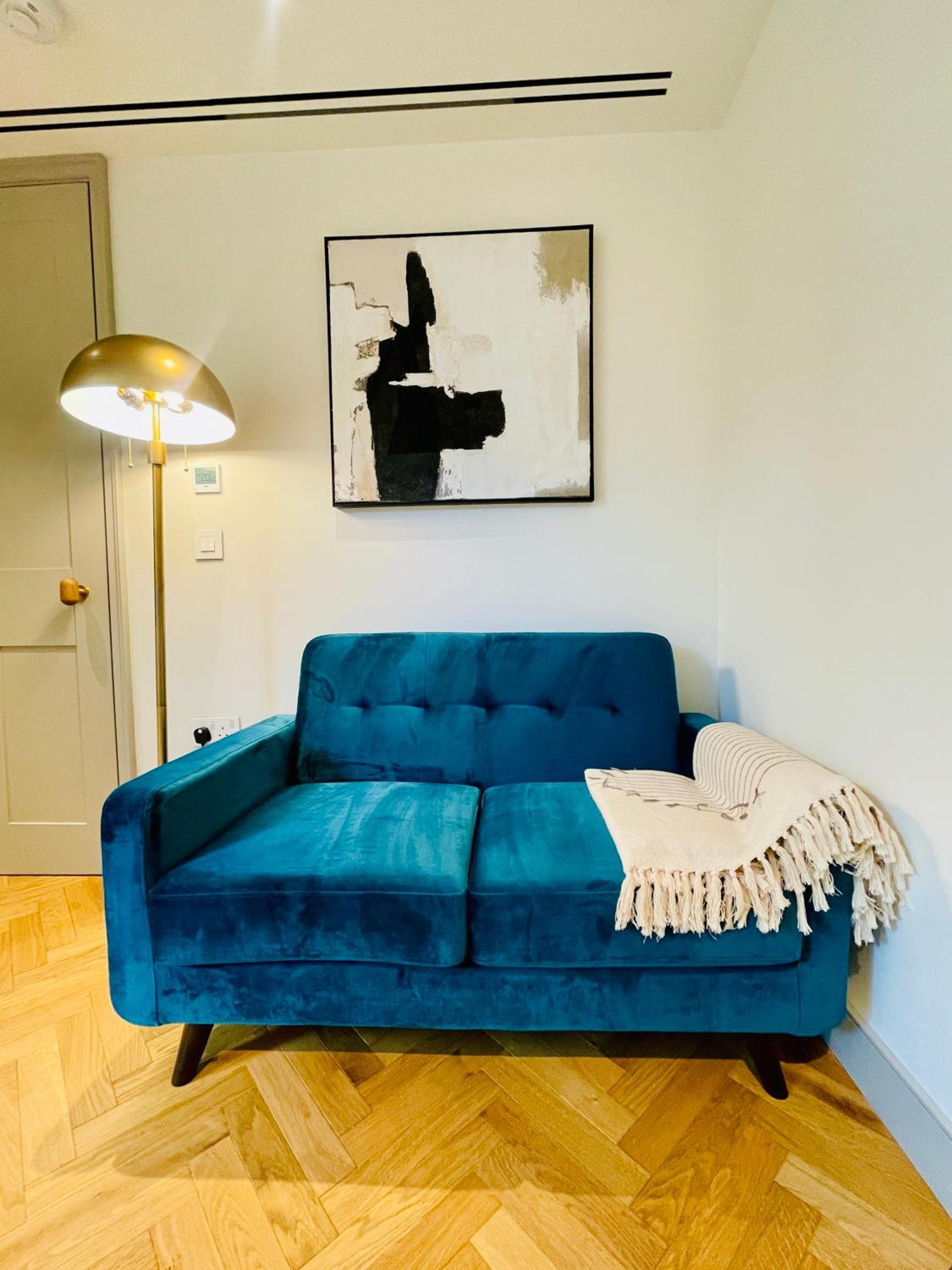 Luxury flats near Big Ben and London Eye