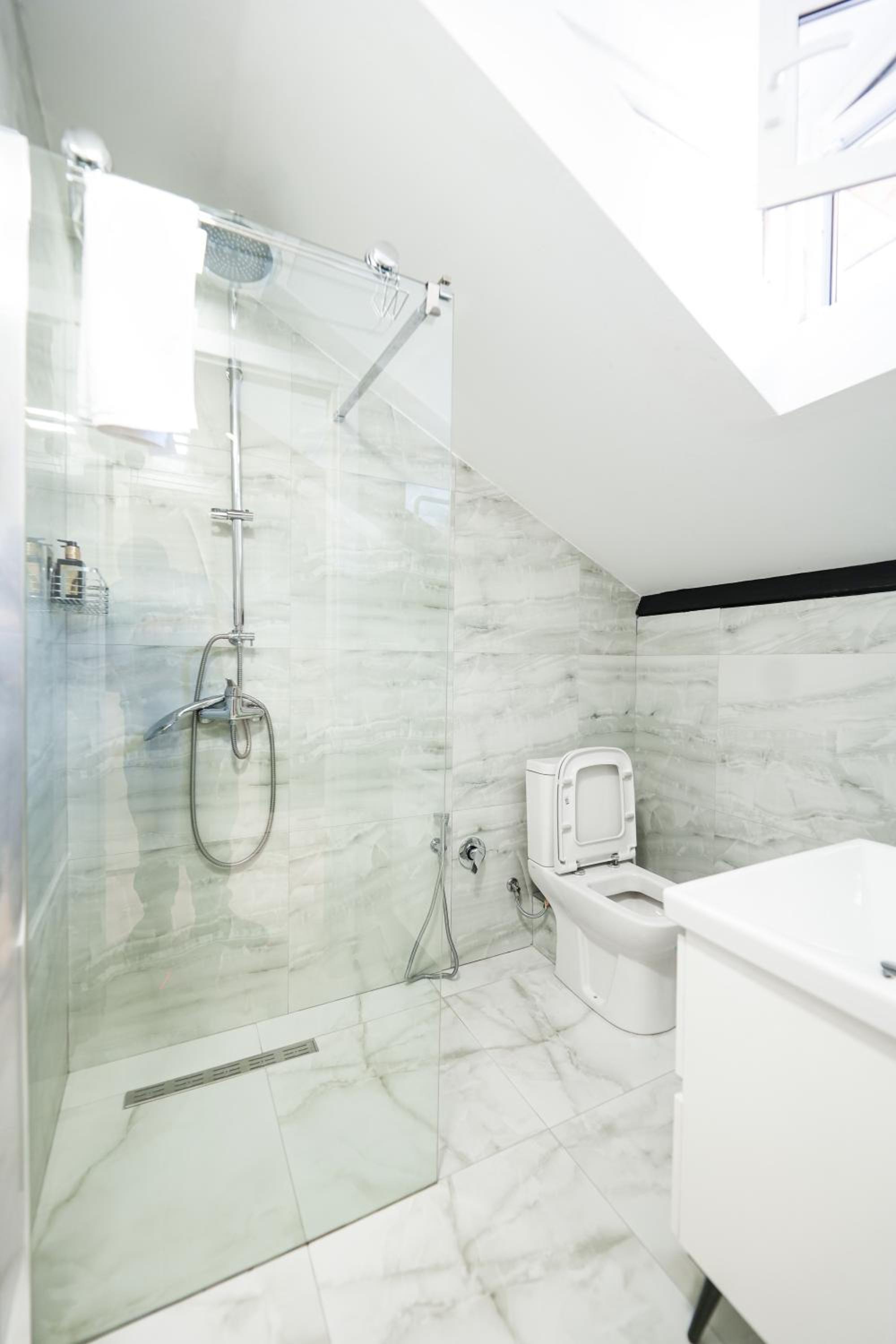 City Center Hideout - Studio Apartment