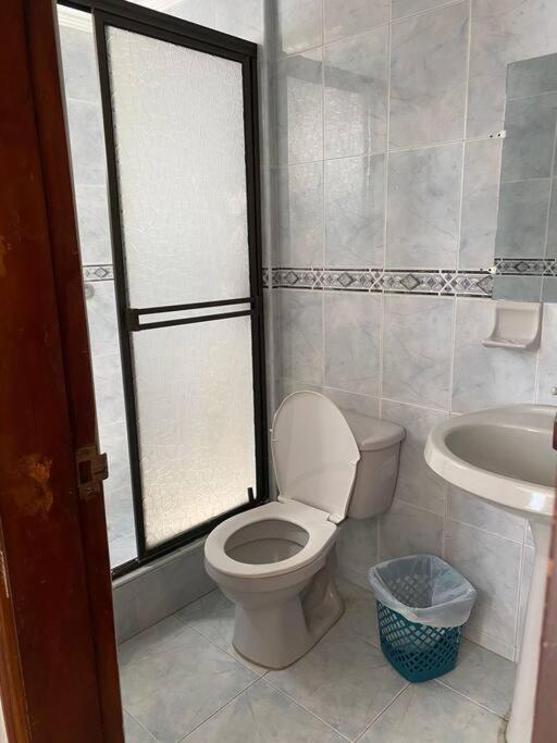 Amplio apto en el Rodadero, acceso a playa piscina