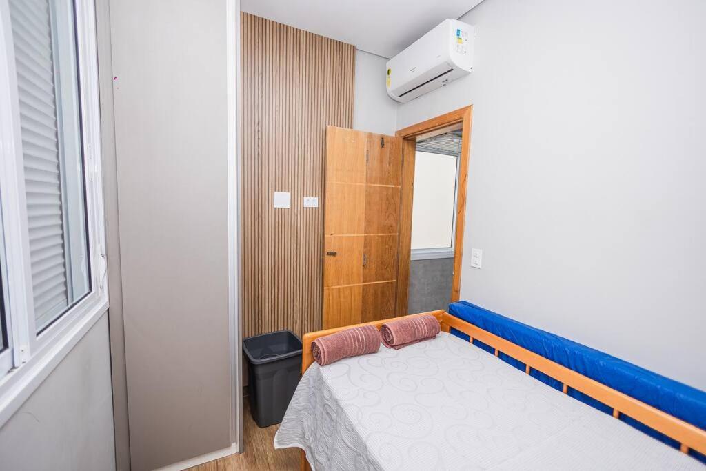 Apartamento pe na areia nas pitangueiras