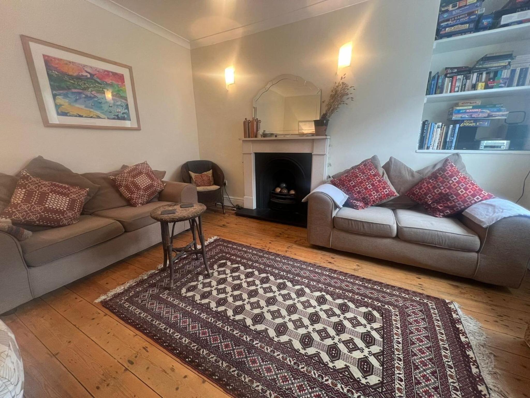 Nant Meigan, Georgian Townhouse in centre of Aberaeron, dog friendly view 2