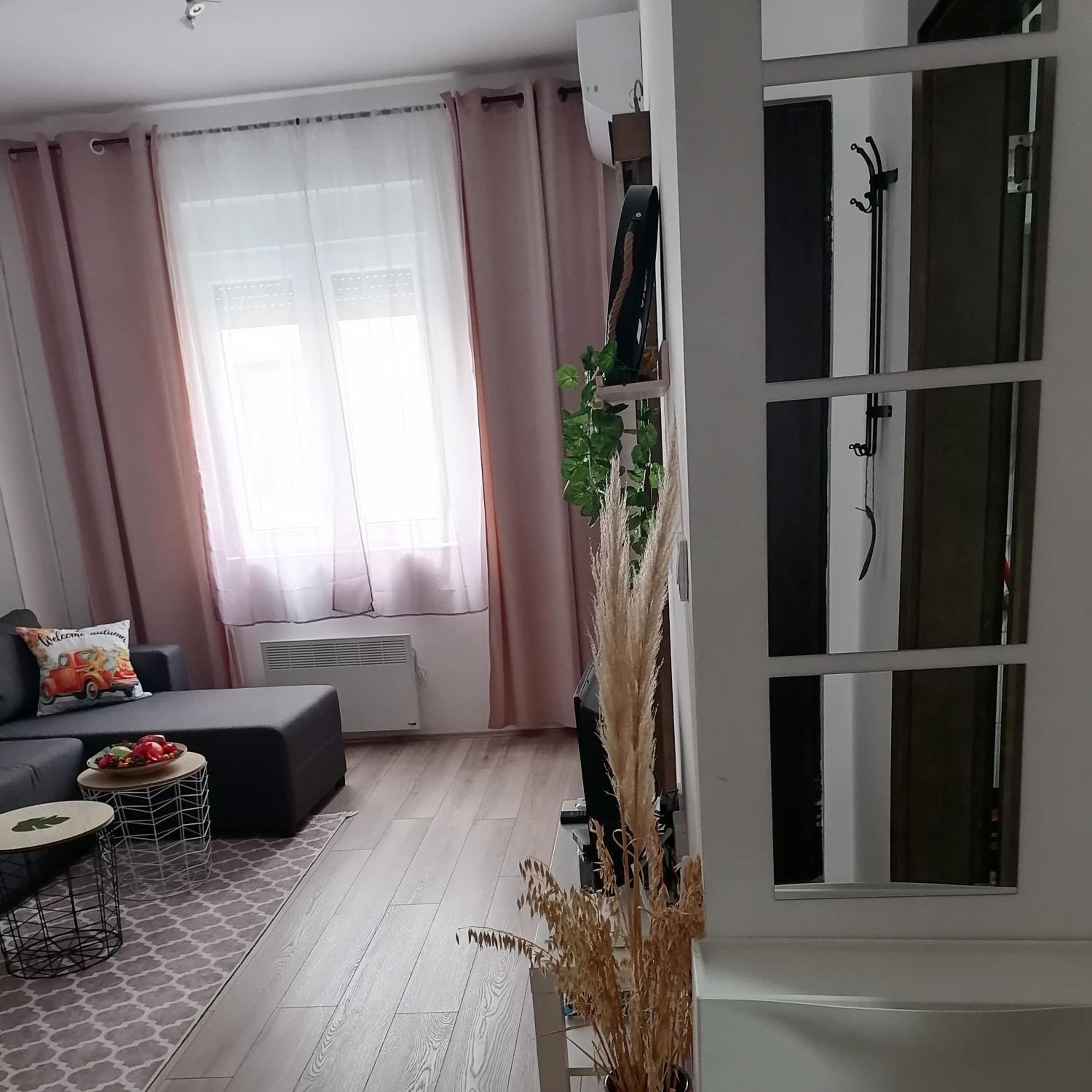 Tara-lux view 3