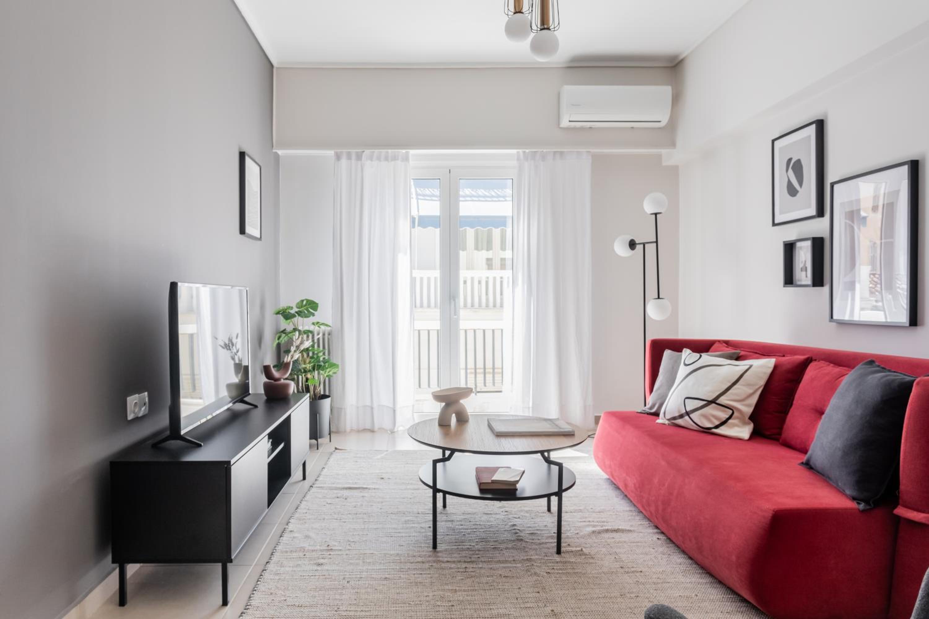 Central Cozy Apartments in Plaka by UPSTREET