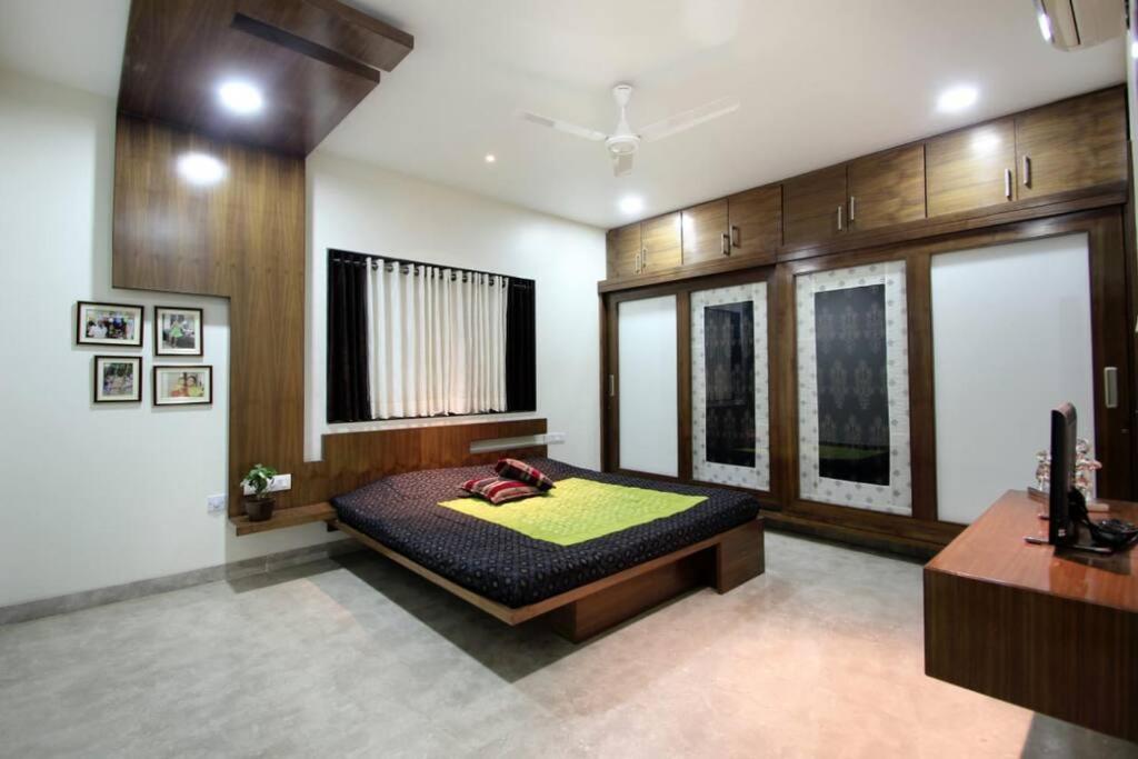 5 Star residential's for Festivity - Madhapur view 4