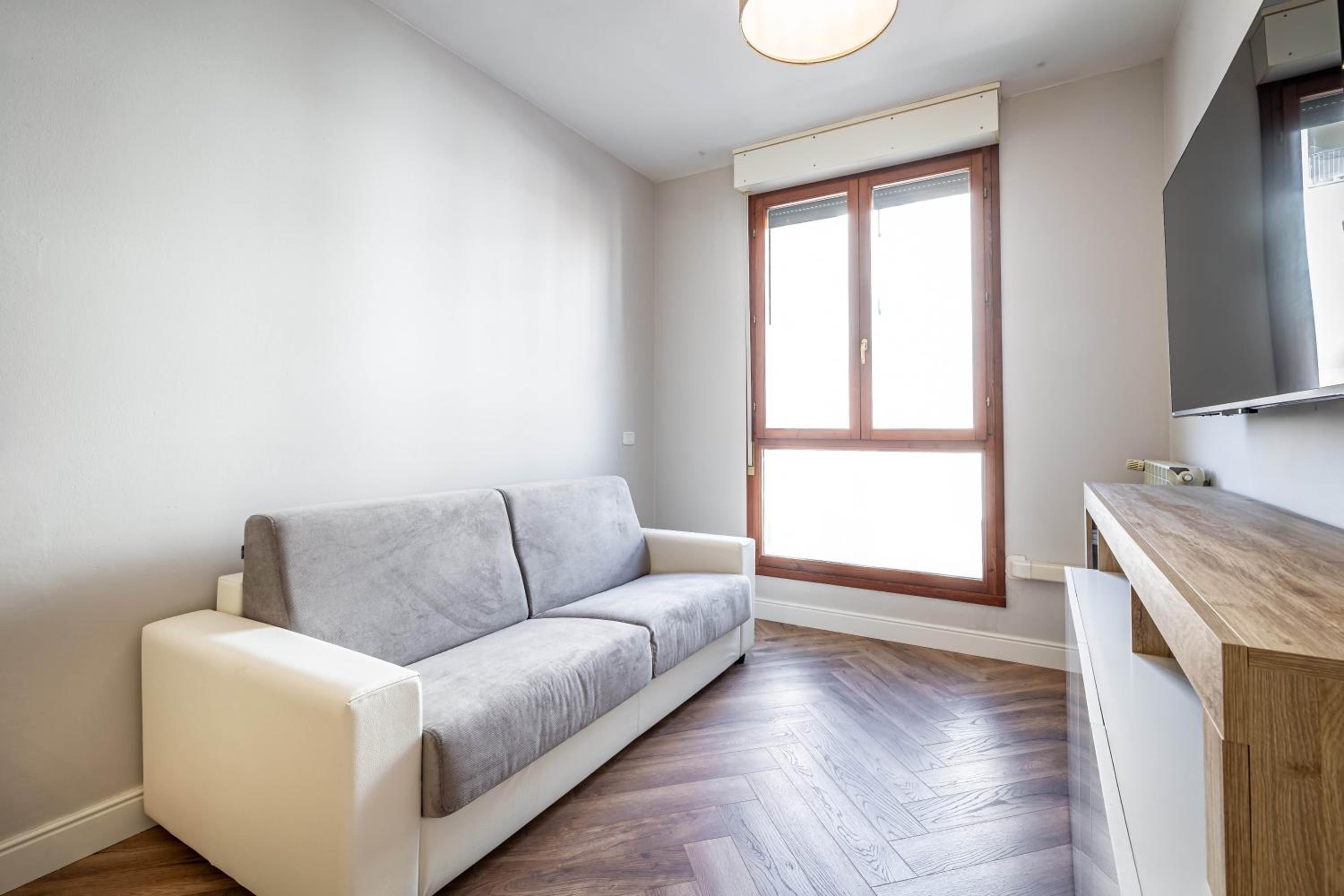 YiD quiet apartment with parking