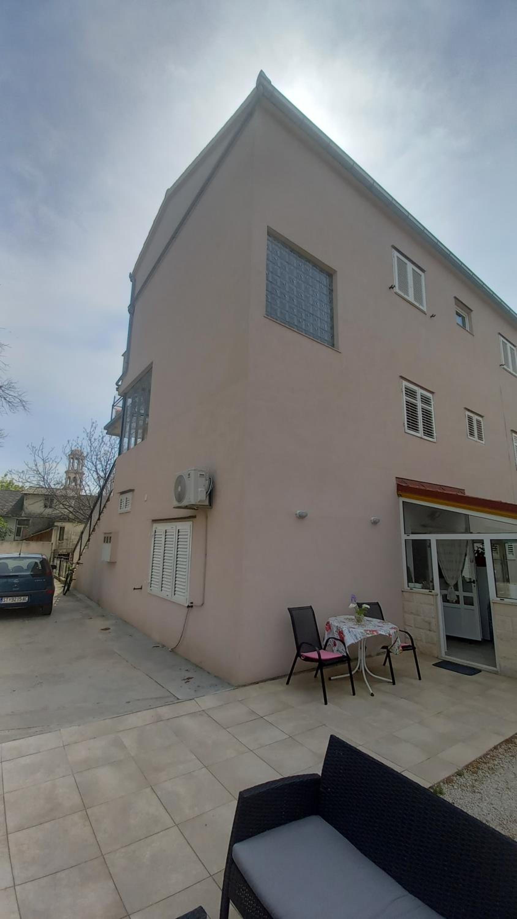 Apartman Mir view 2