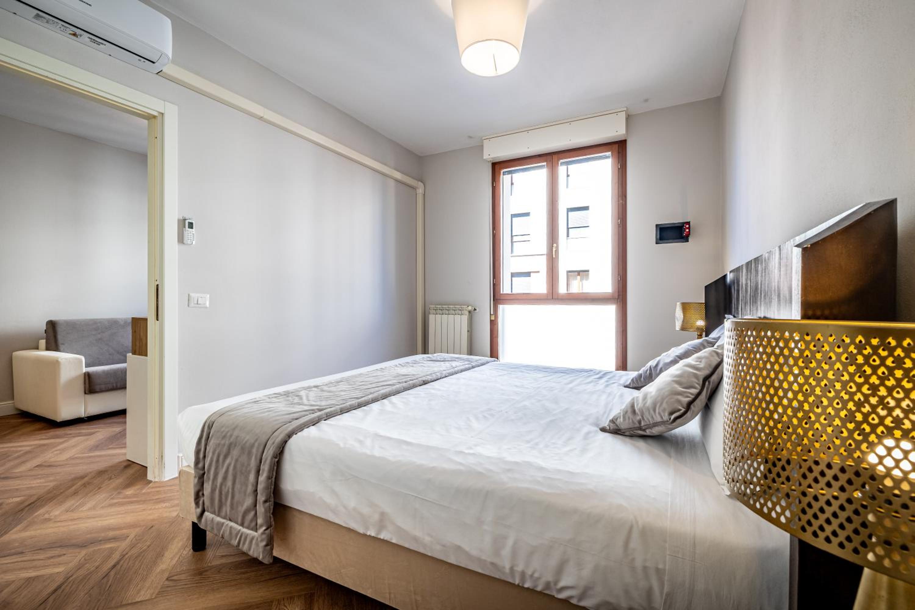 YiD quiet apartment with parking