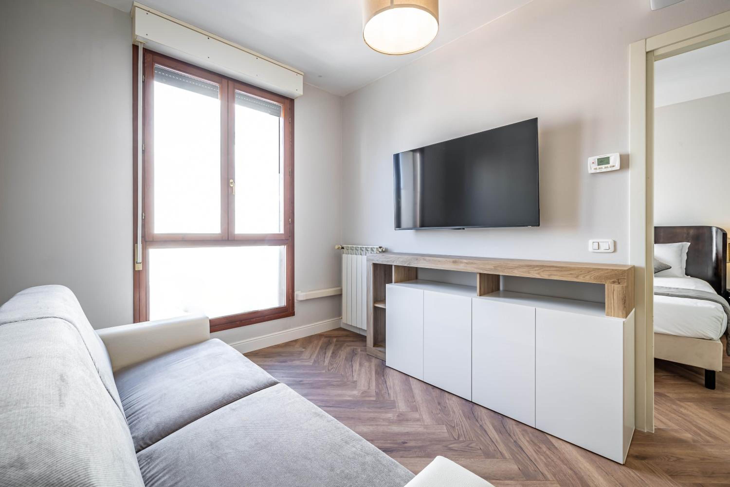 YiD quiet apartment with parking