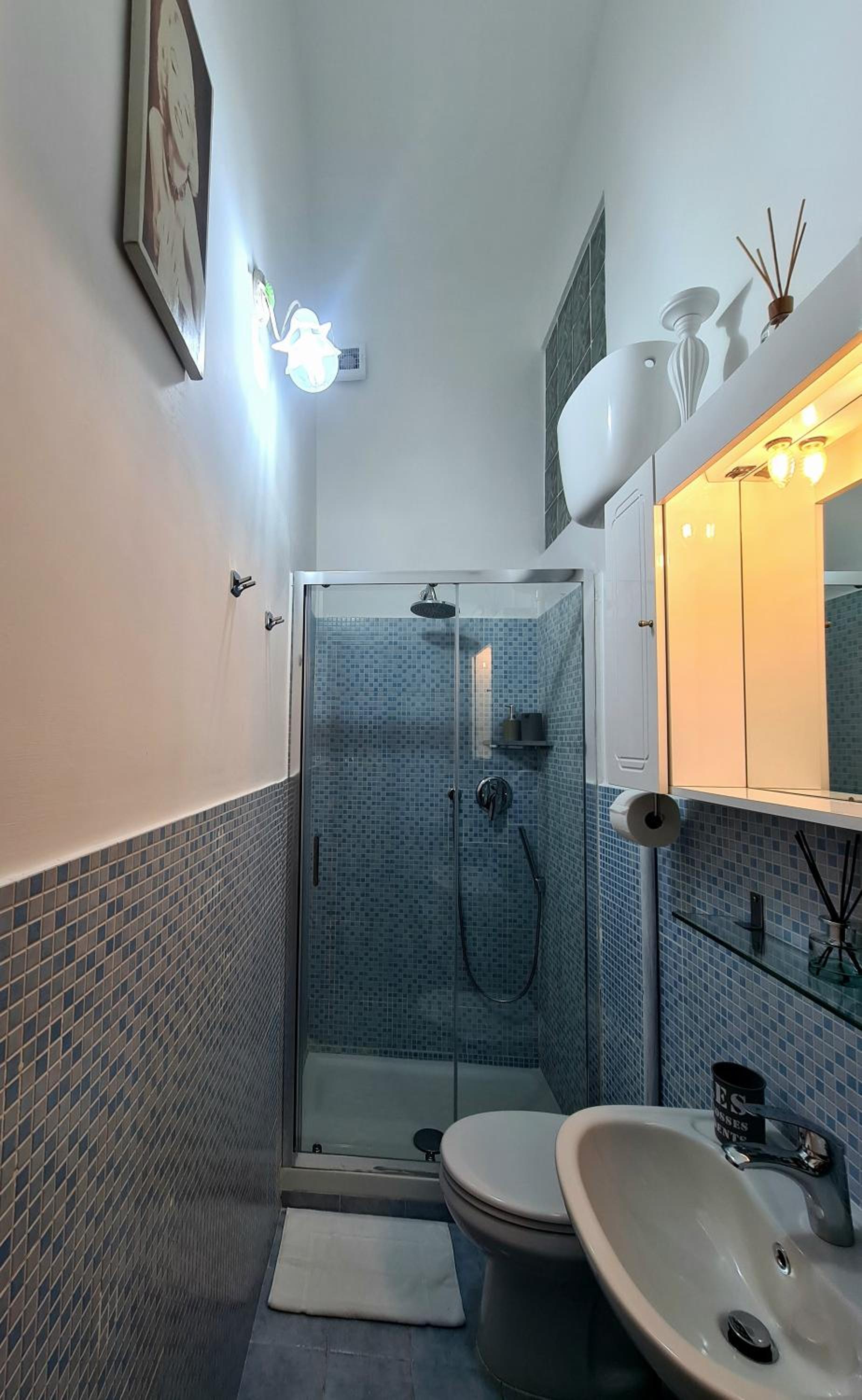 Rooms And Comfort