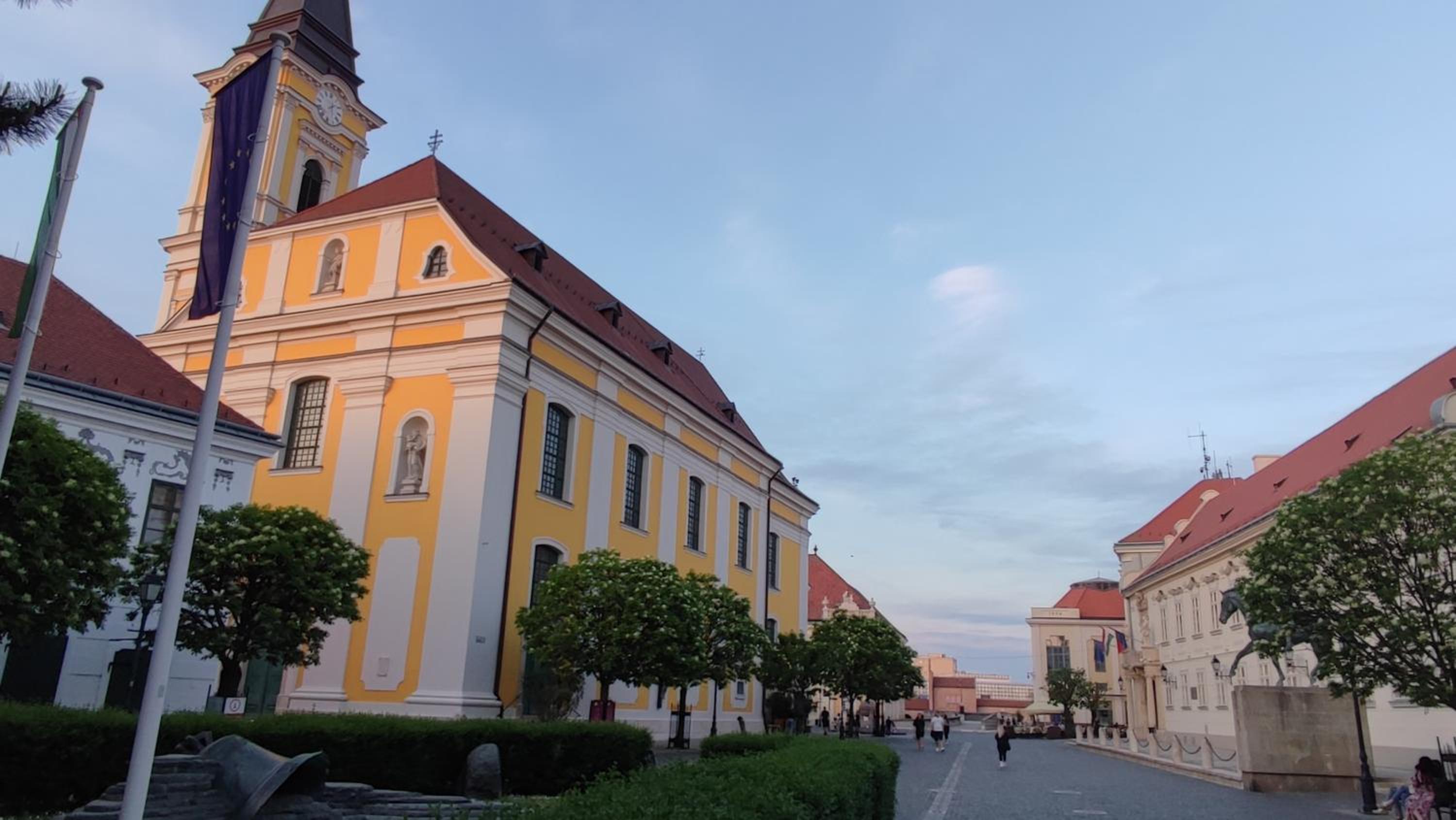 Fehérvár Cappuccino apartman City center, AC, Easy Parking