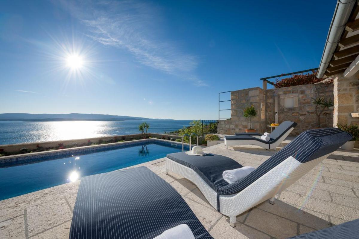 Luxury Villa Murvica with private pool near the beach in Murvica on Brac island photo 4
