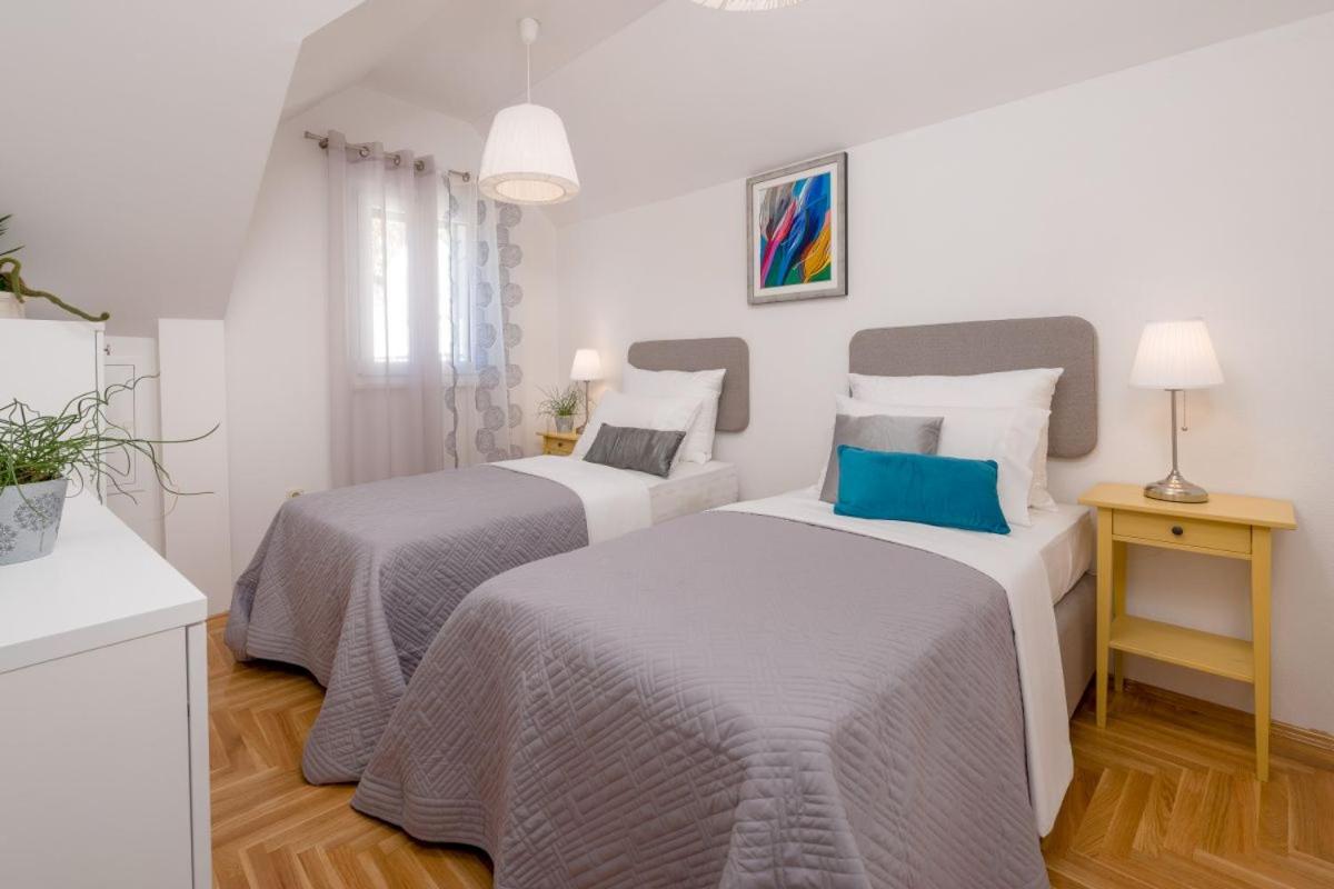Luxury Villa Murvica with private pool near the beach in Murvica on Brac island photo 2