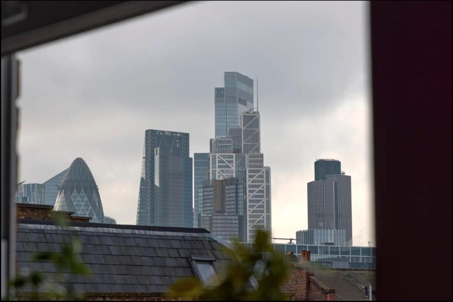 6 Sleeper Sanctuary in BrickLane