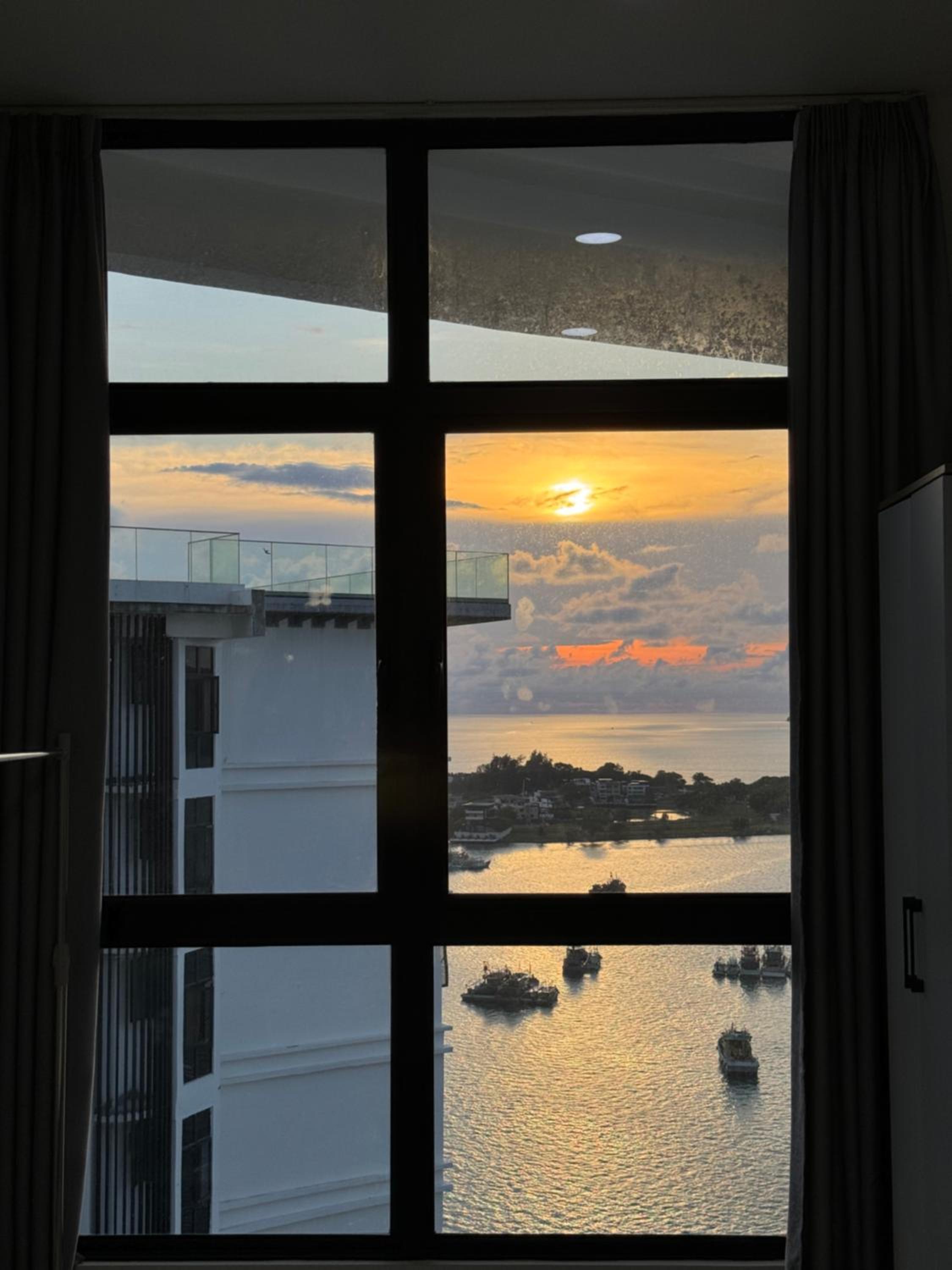 The Shore Kota Kinabalu City Centre Sea View by Summerset Heavenz