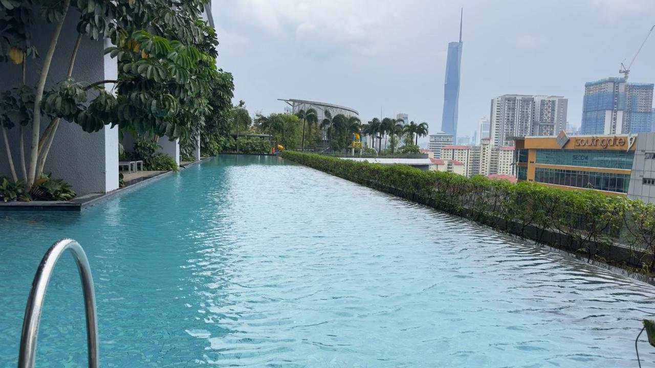 KLCC view 2BR-2BR luxury apartment Trion KL