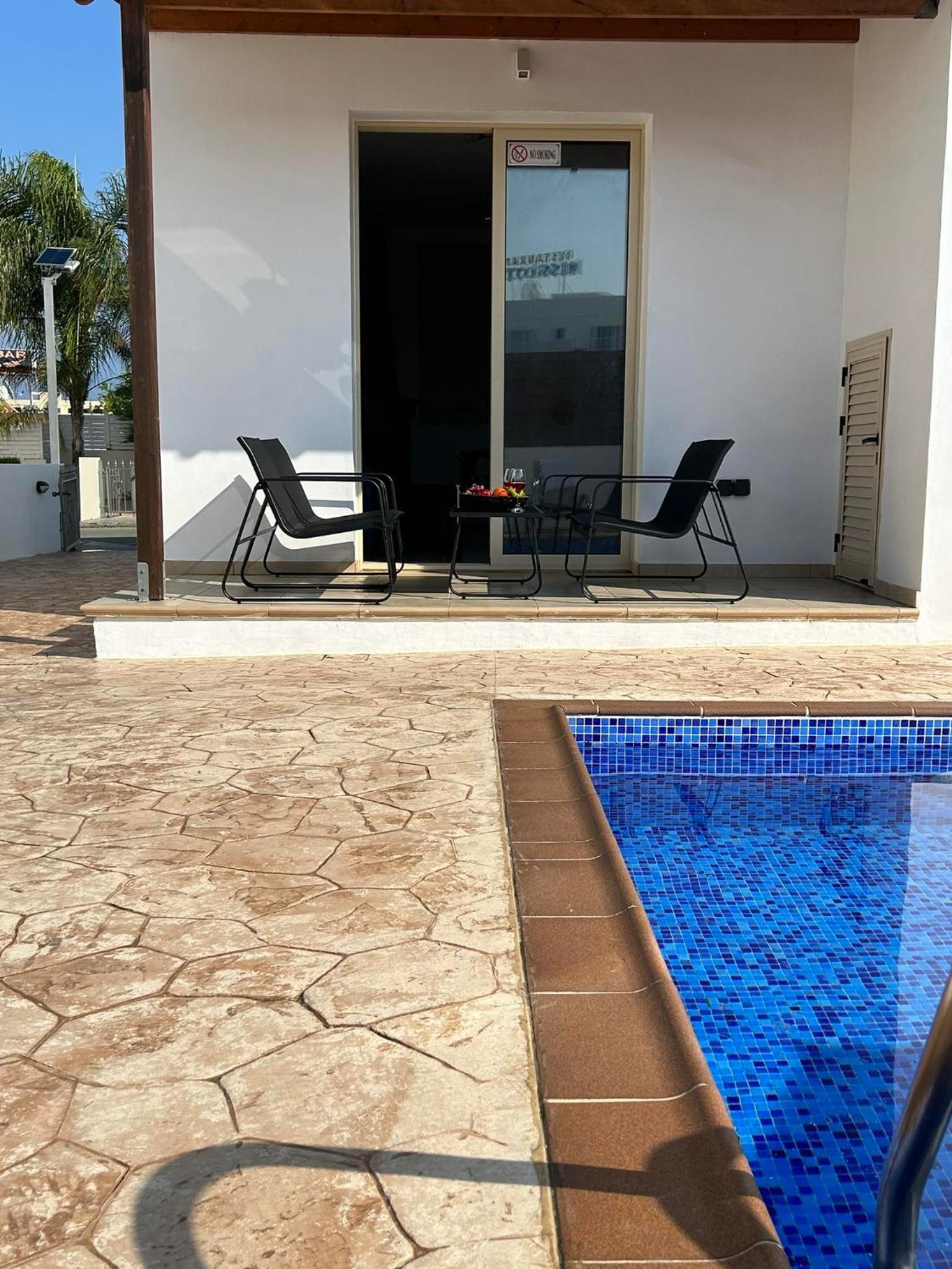 DAFNI VILLA BY PANN