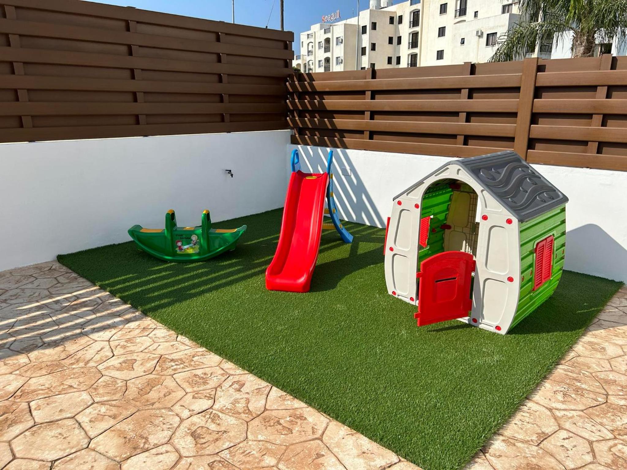 DAFNI VILLA BY PANN