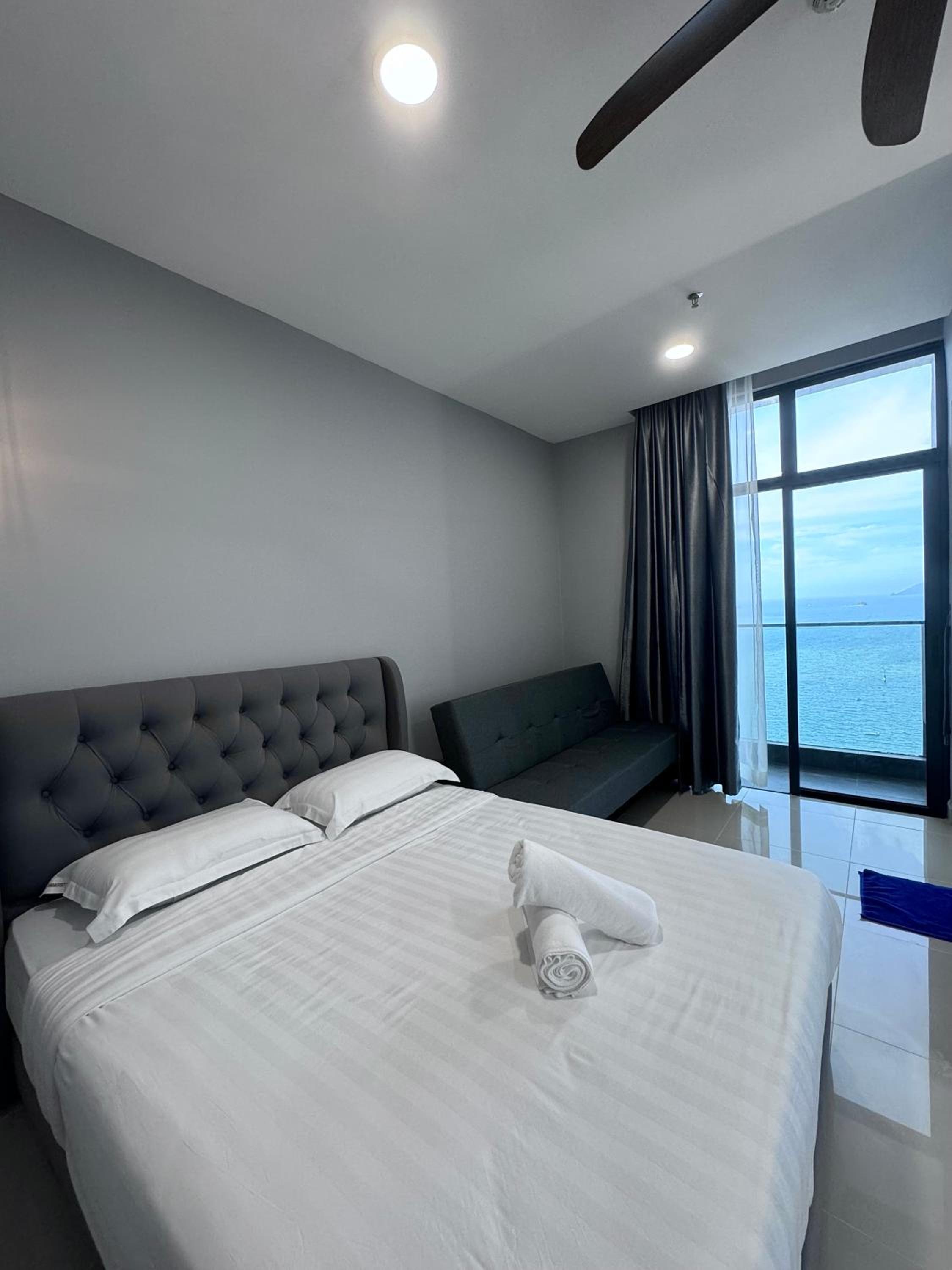 The Shore Kota Kinabalu City Centre Sea View by Summerset Heavenz