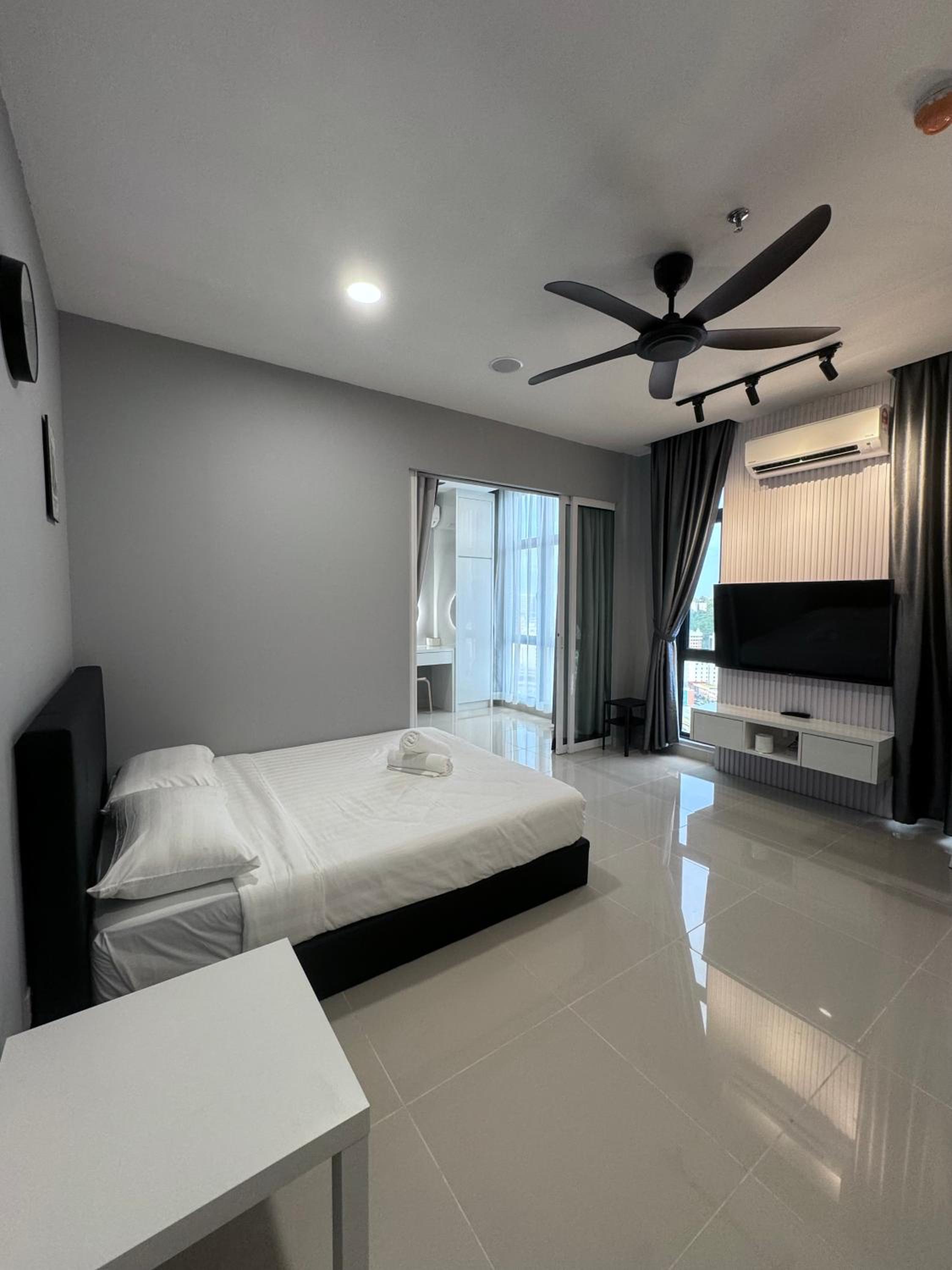 The Shore Kota Kinabalu City Centre Sea View by Summerset Heavenz