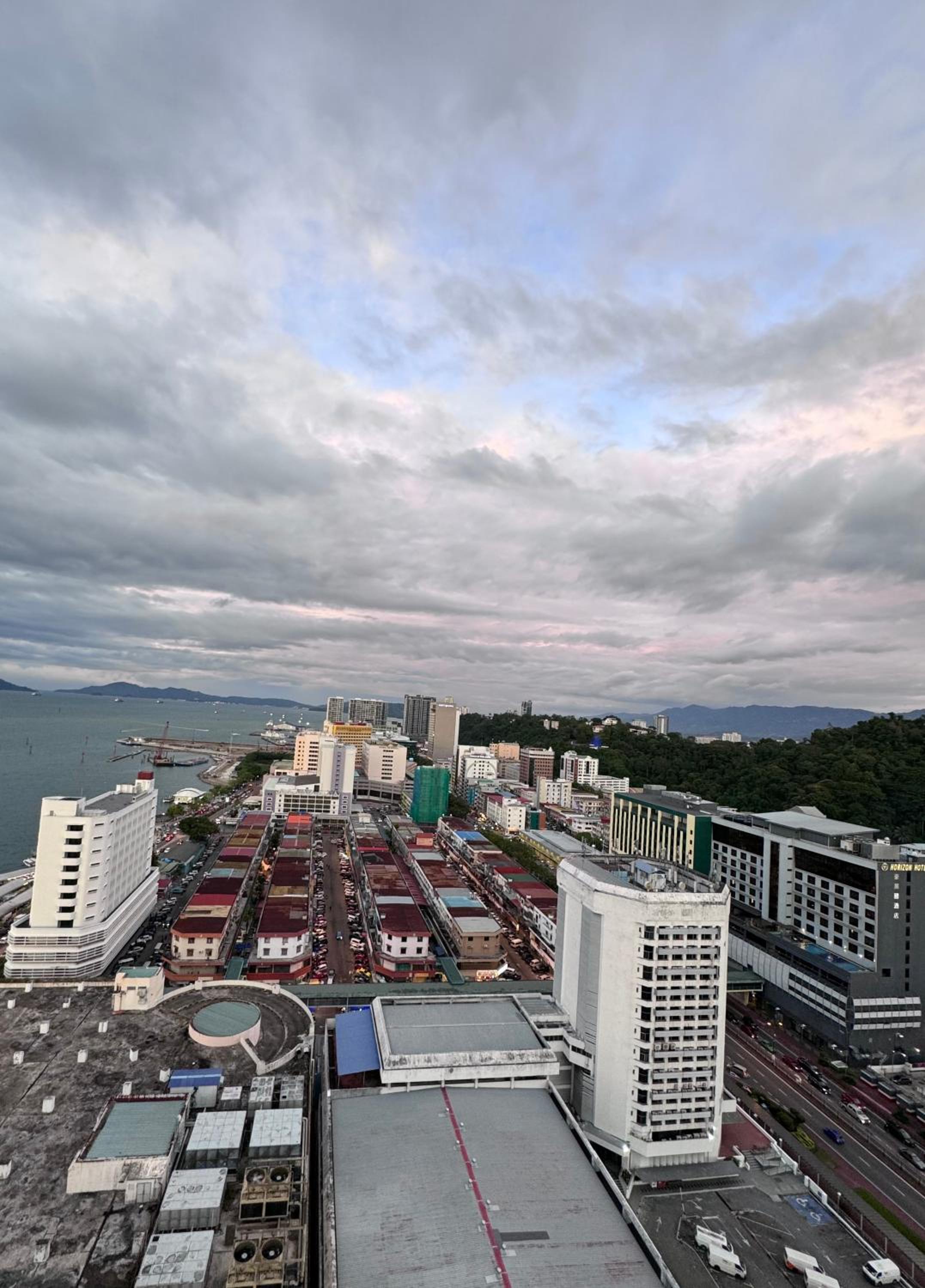 The Shore Kota Kinabalu City Centre Sea View by Summerset Heavenz