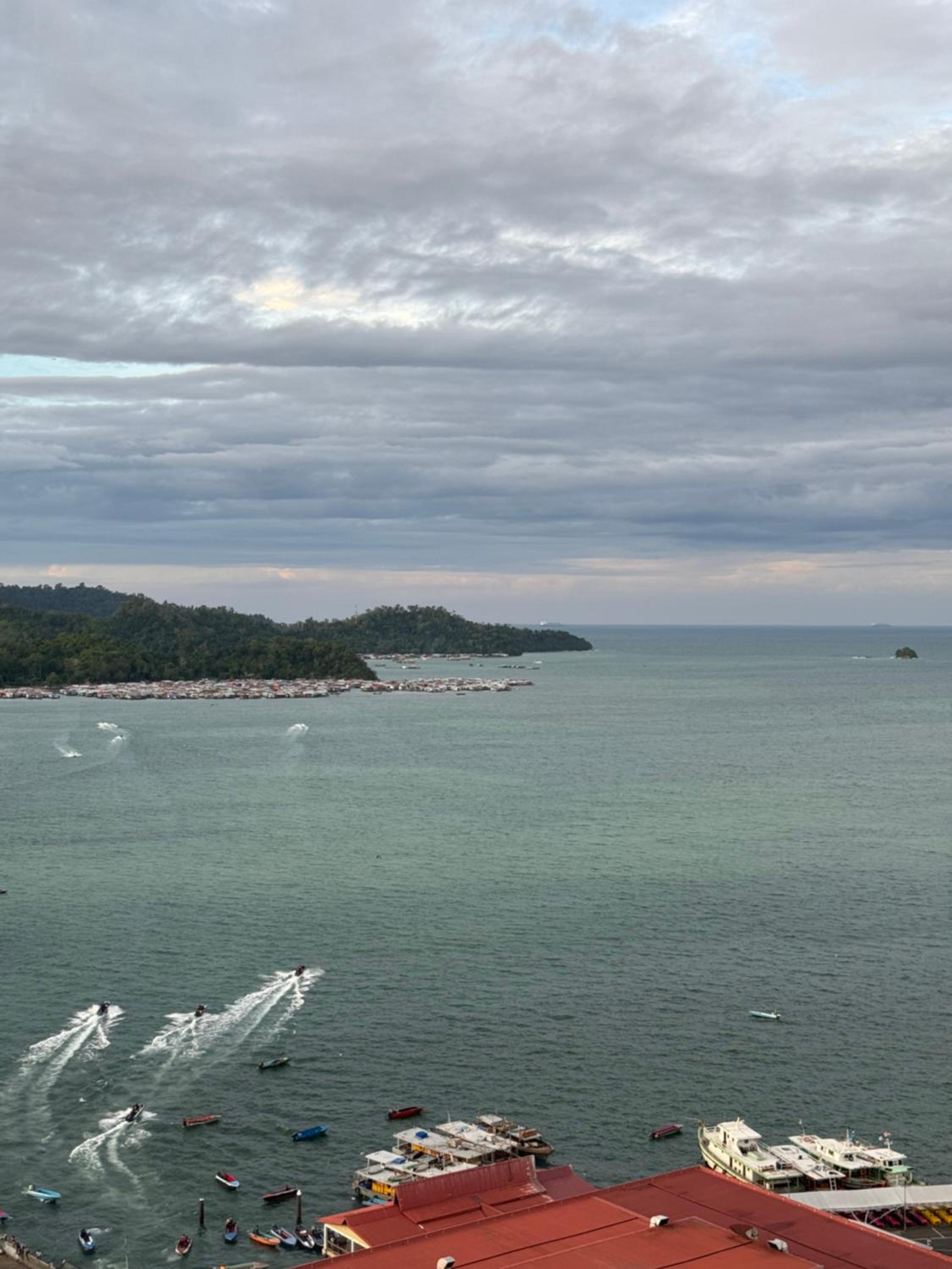 The Shore Kota Kinabalu City Centre Sea View by Summerset Heavenz