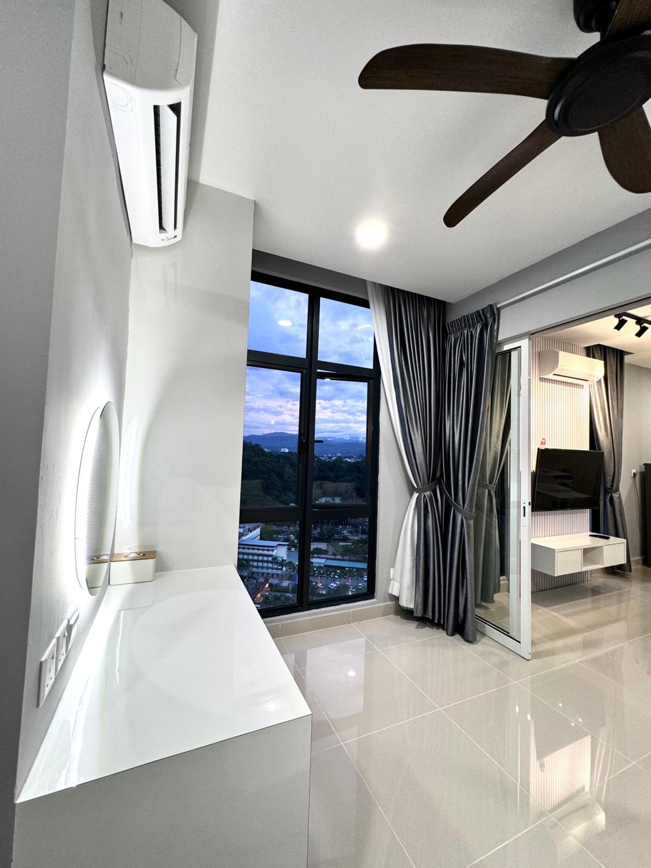 The Shore Kota Kinabalu City Centre Sea View by Summerset Heavenz