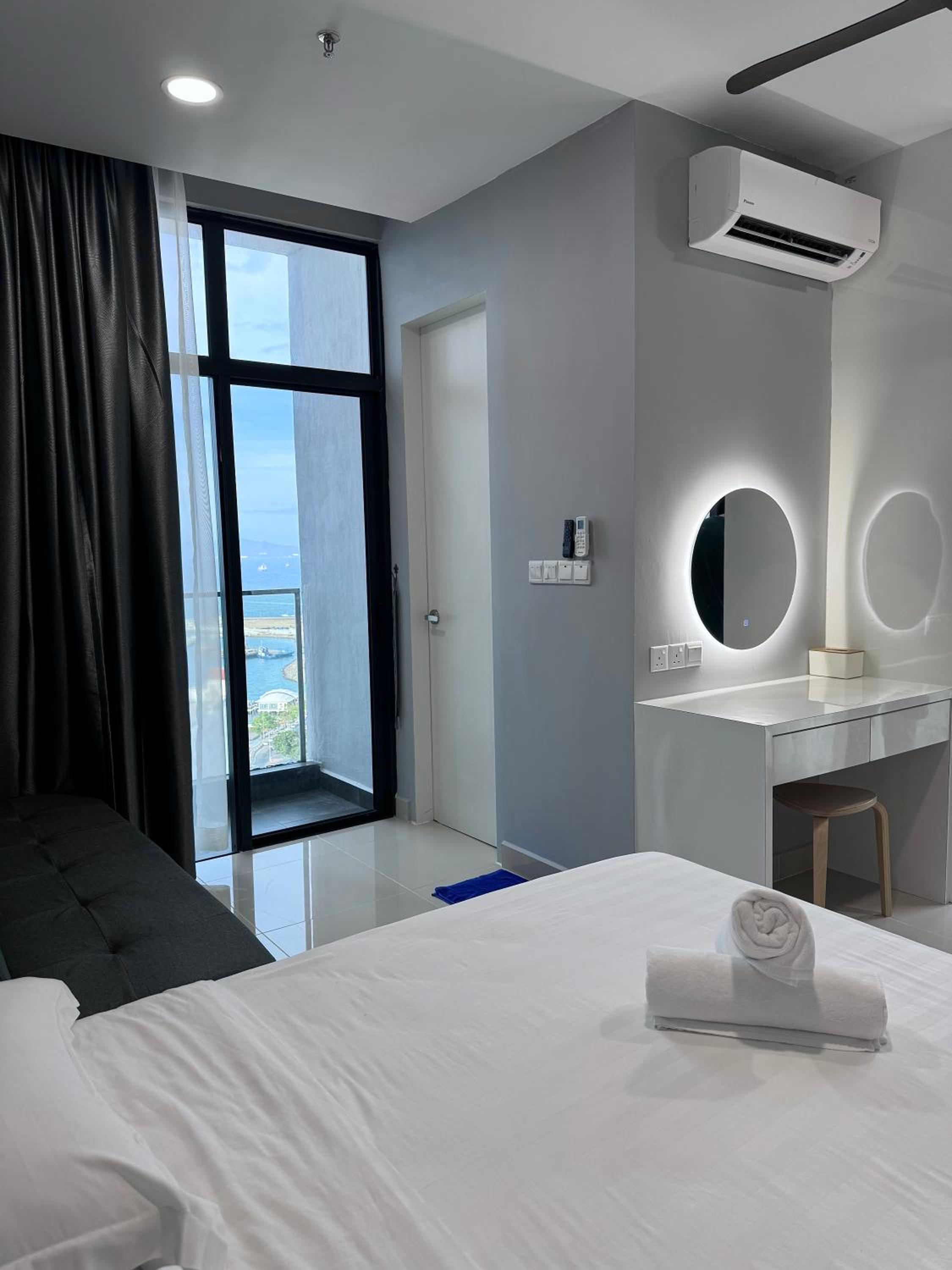 The Shore Kota Kinabalu City Centre Sea View by Summerset Heavenz
