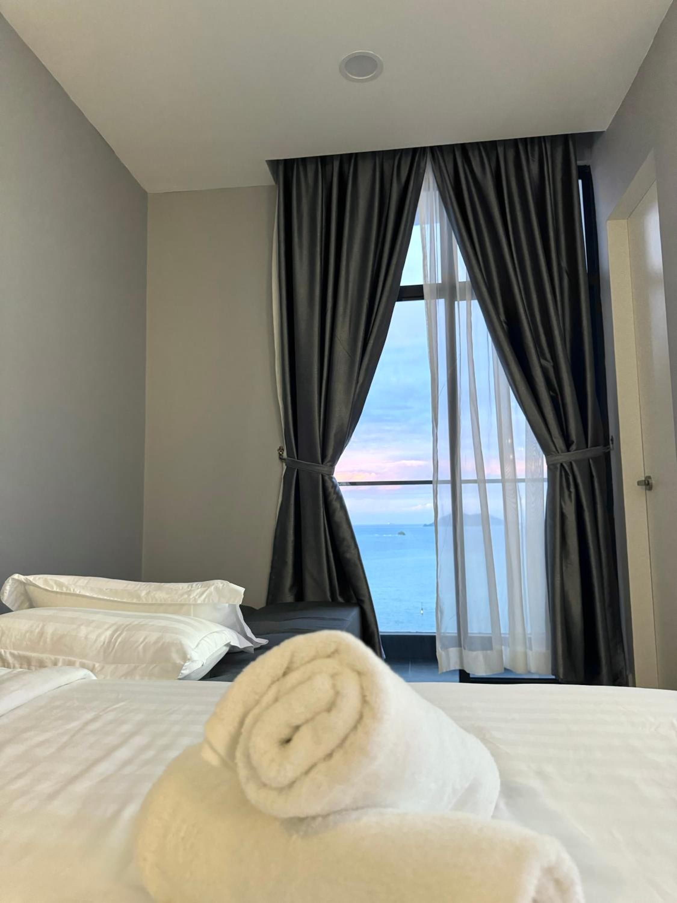 The Shore Kota Kinabalu City Centre Sea View by Summerset Heavenz