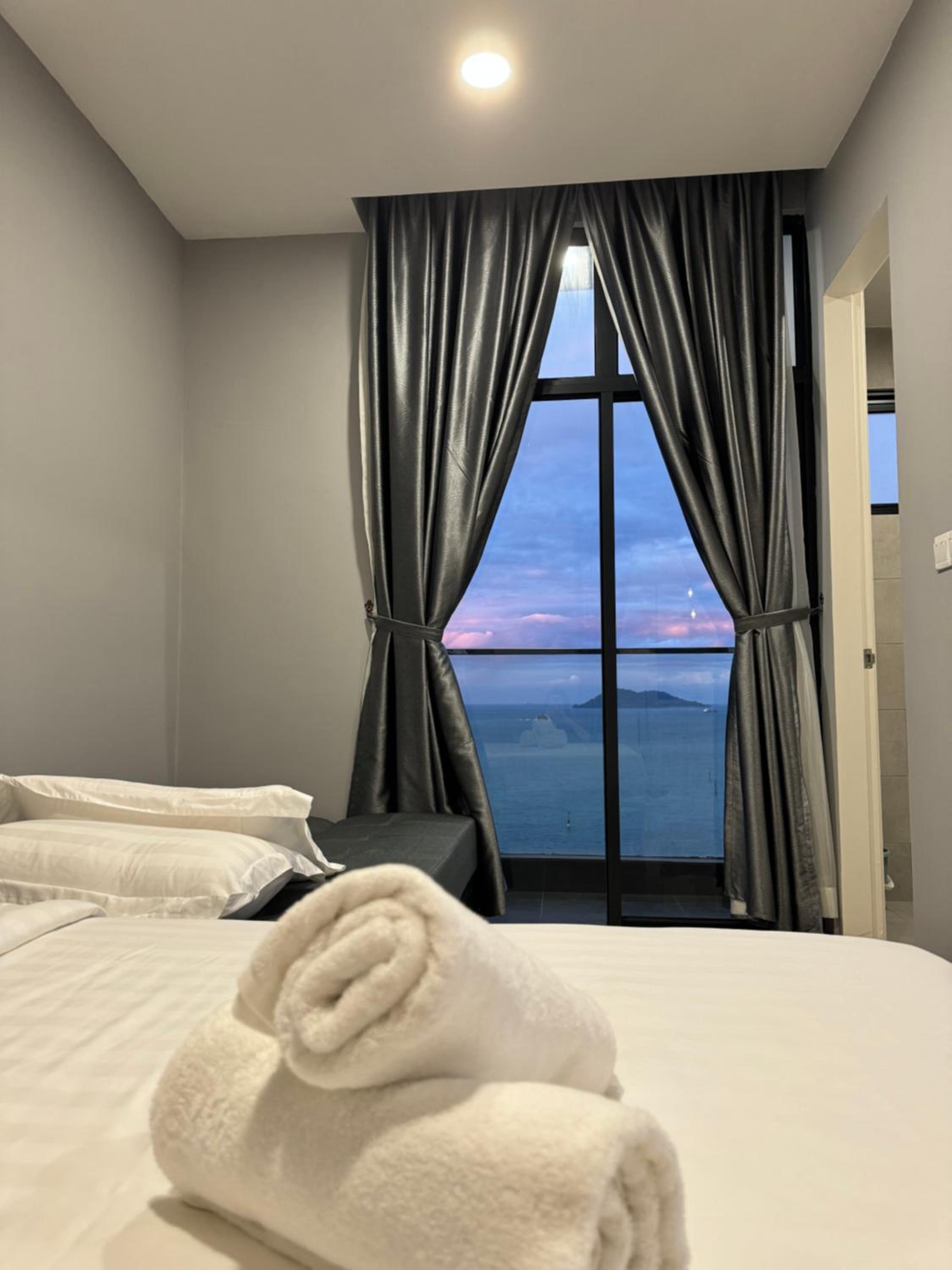 The Shore Kota Kinabalu City Centre Sea View by Summerset Heavenz