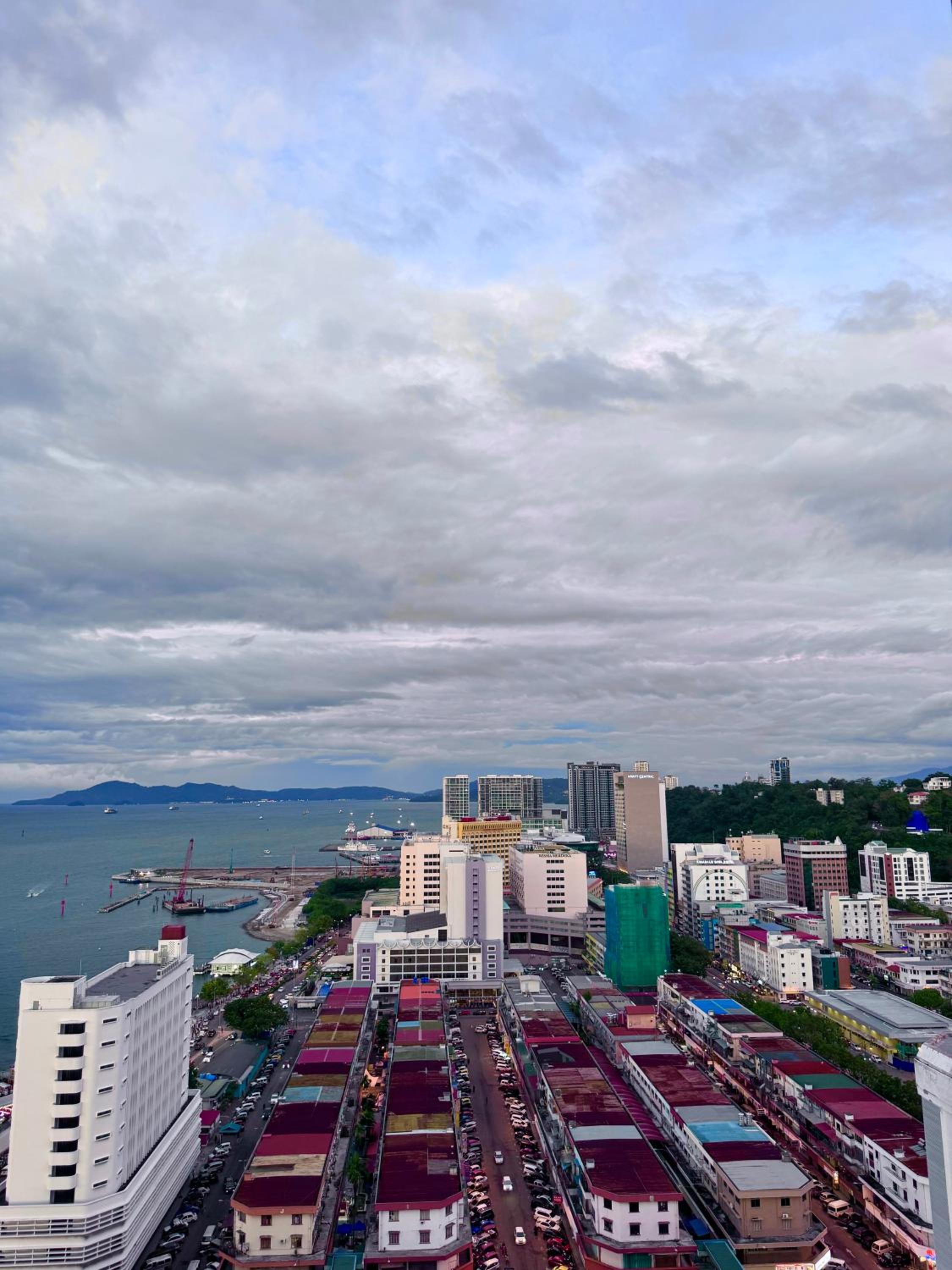 The Shore Kota Kinabalu City Centre Sea View by Summerset Heavenz