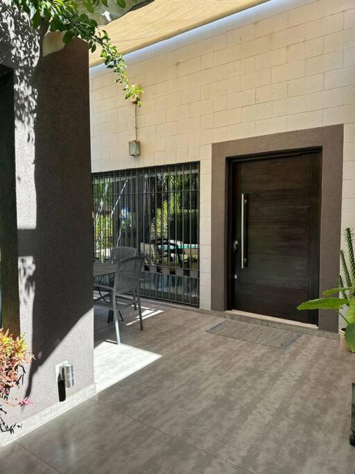 Casa moderna en Lujan de Cuyo 4Pax - by Inside