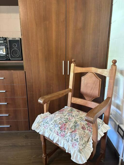 Casa moderna en Lujan de Cuyo 4Pax - by Inside