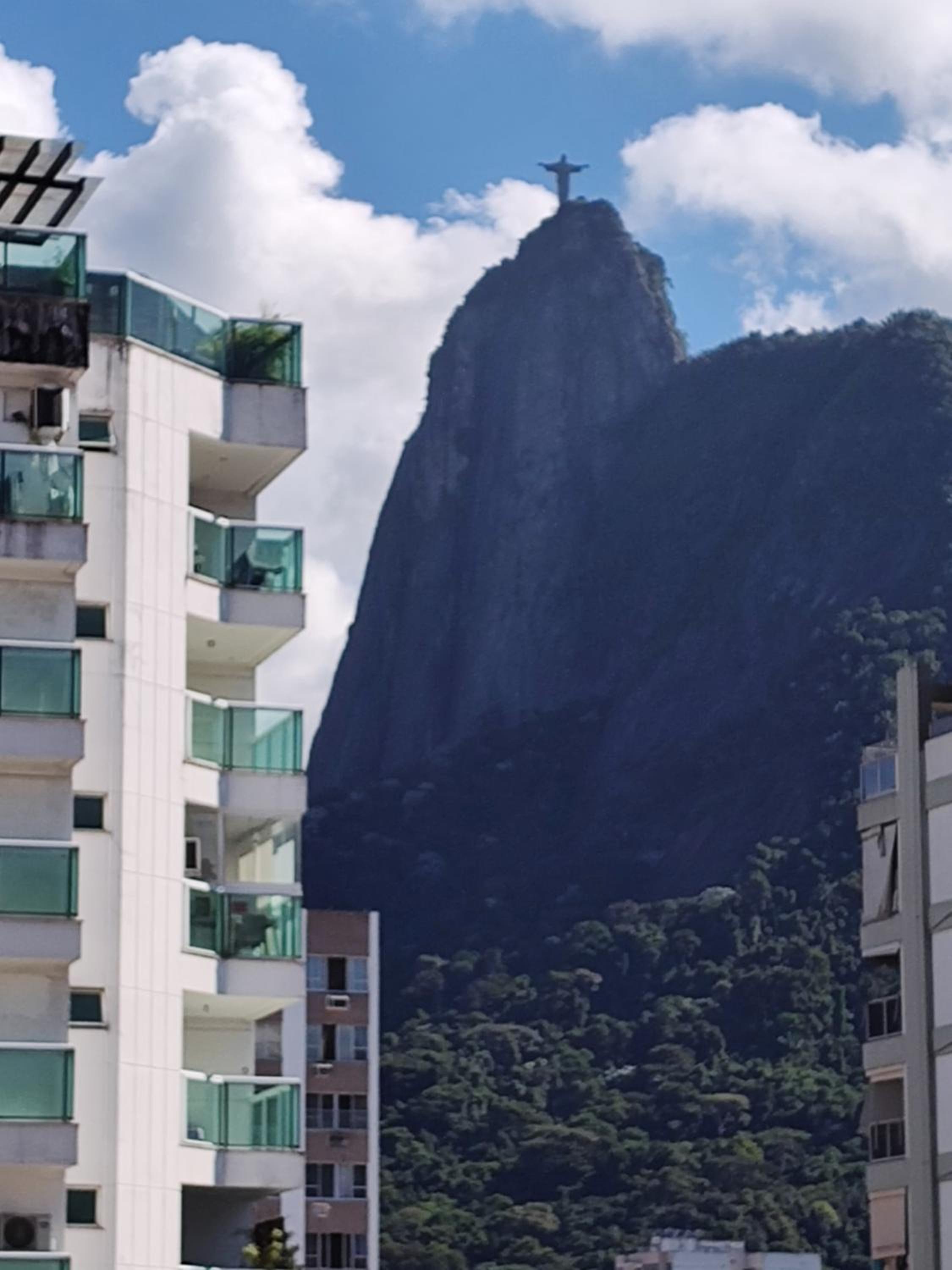 Loft com vista parcial da Enseada de Botafogo