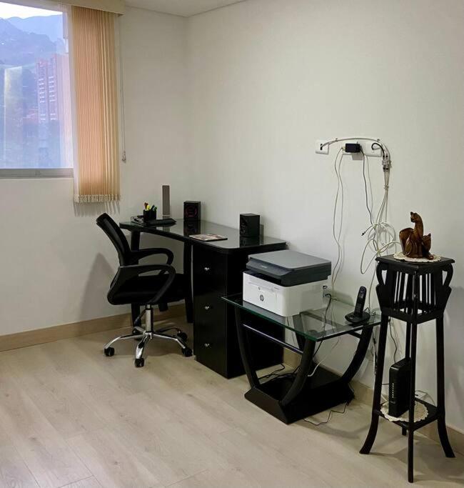 Wonderful Apt in Camino Verde Envigado just a 10 minutes of Poblado Medellin