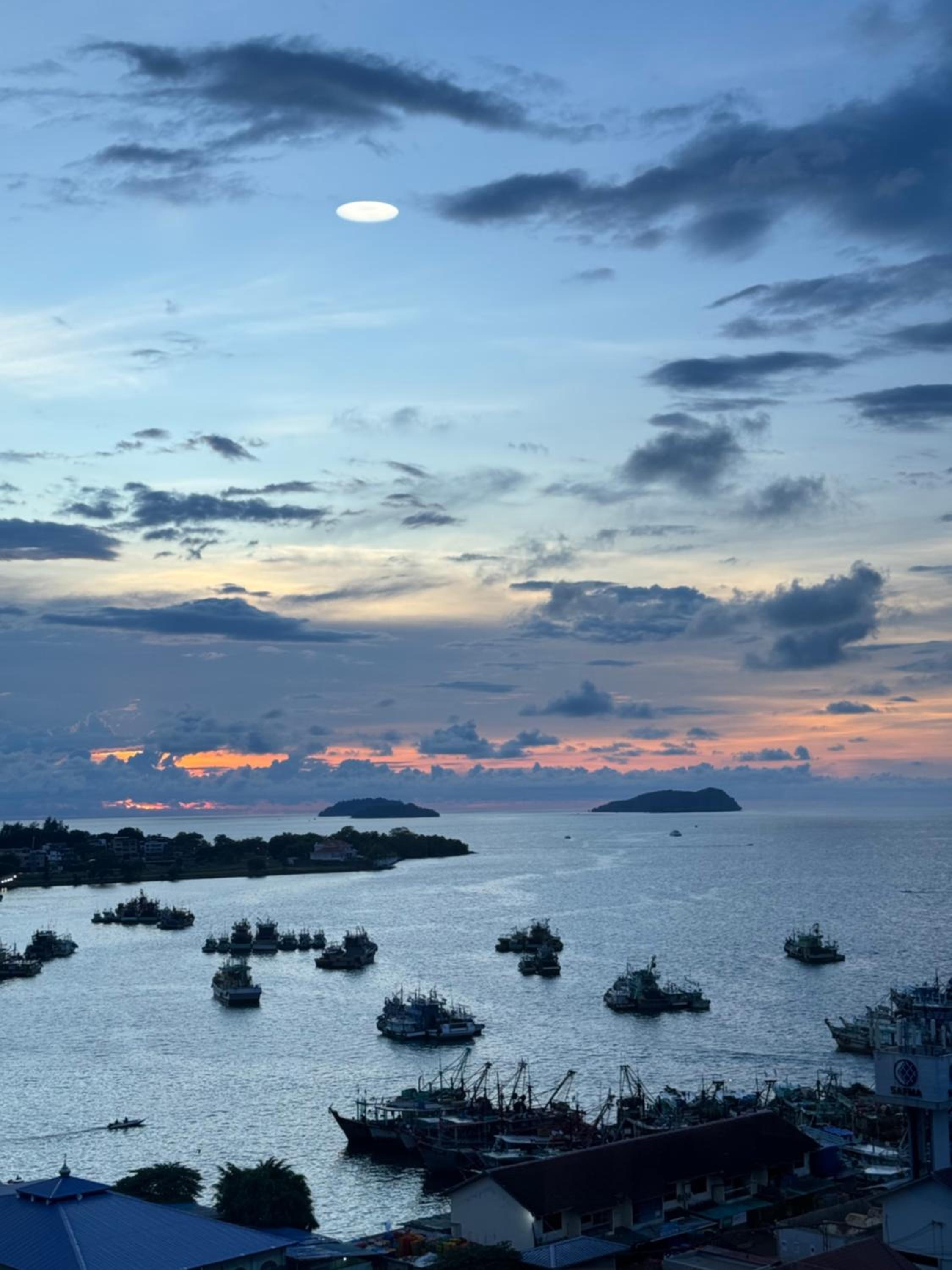 The Shore Kota Kinabalu City Centre Sea View by Summerset Heavenz