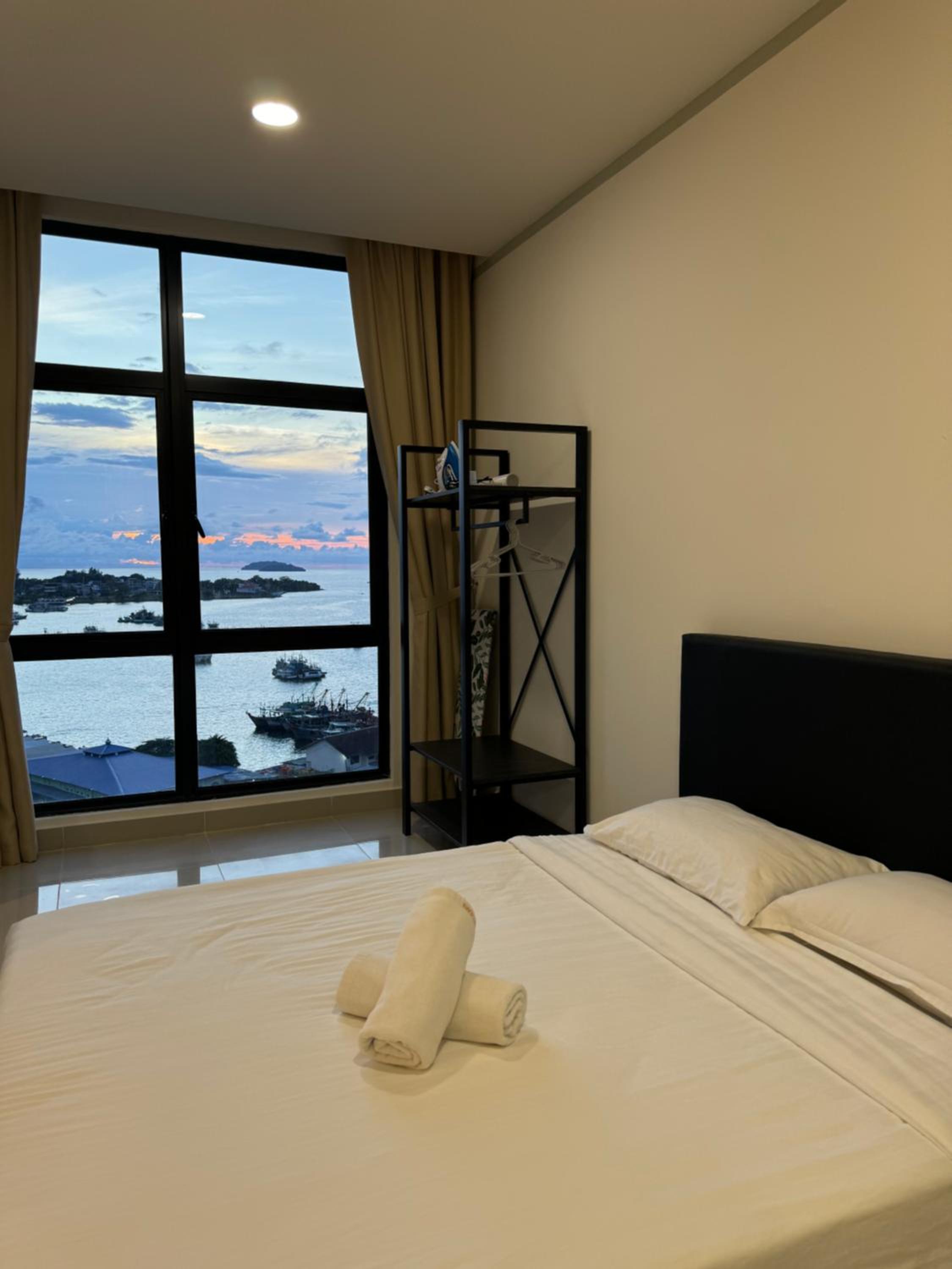 The Shore Kota Kinabalu City Centre Sea View by Summerset Heavenz photo 2
