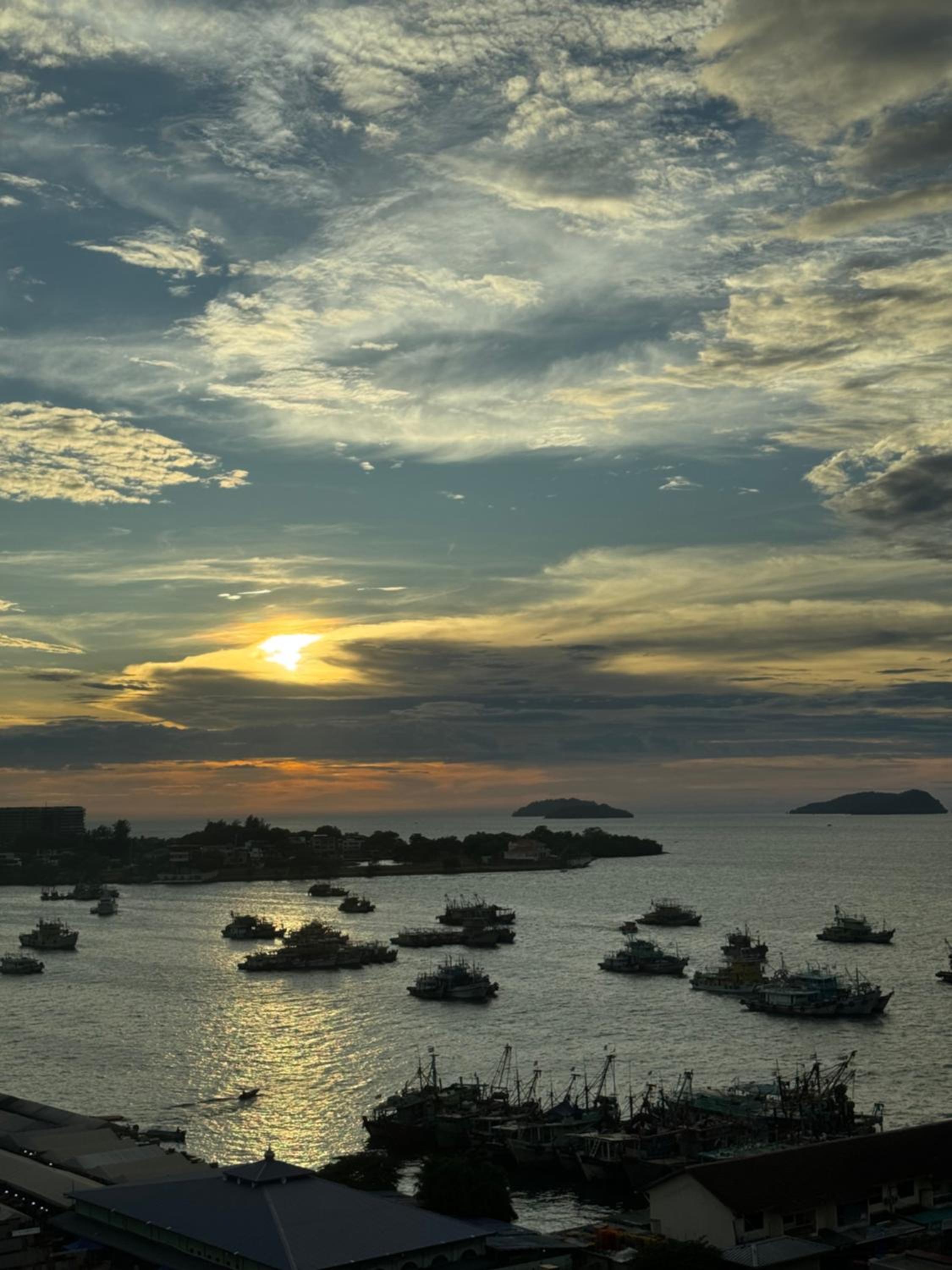 The Shore Kota Kinabalu City Centre Sea View by Summerset Heavenz