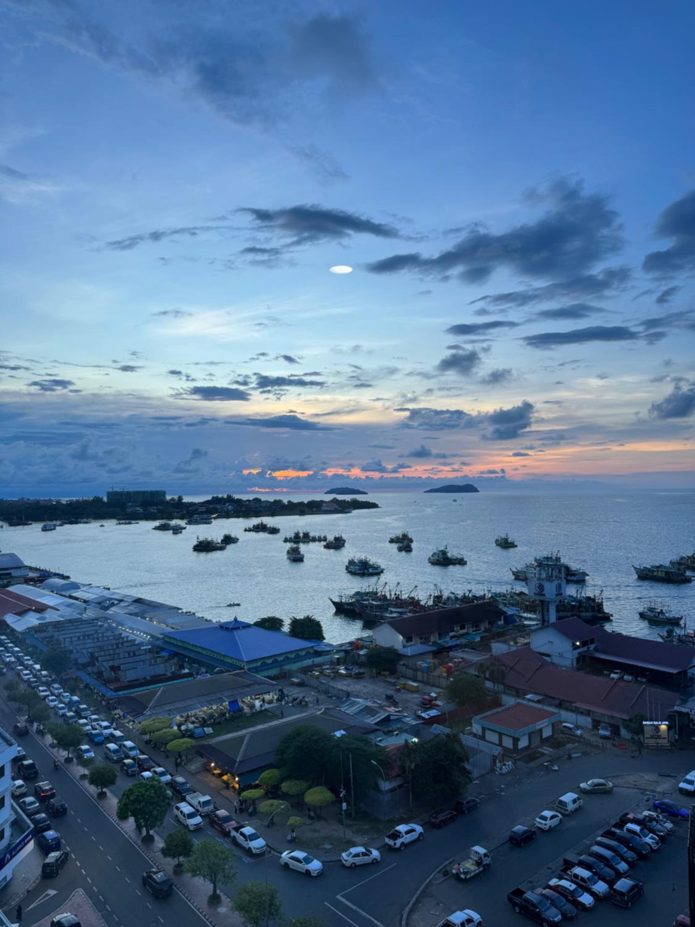 The Shore Kota Kinabalu City Centre Sea View by Summerset Heavenz