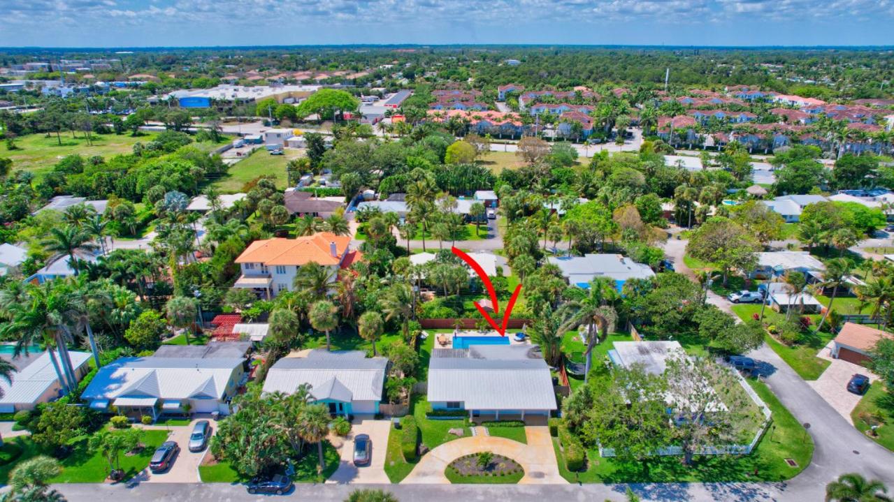 Tradewinds Ultimate Delray Beach Lifestyle 3BR2BA Home with Heated Pool