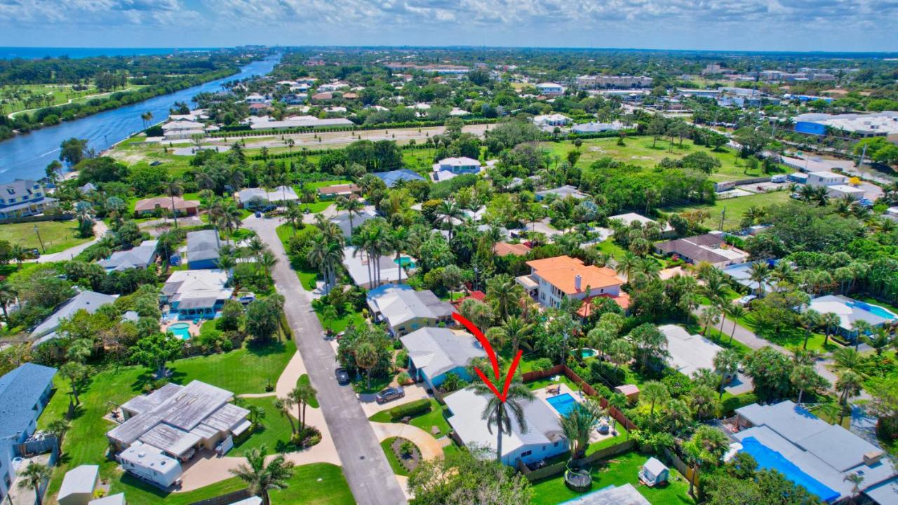 Tradewinds Ultimate Delray Beach Lifestyle 3BR2BA Home with Heated Pool