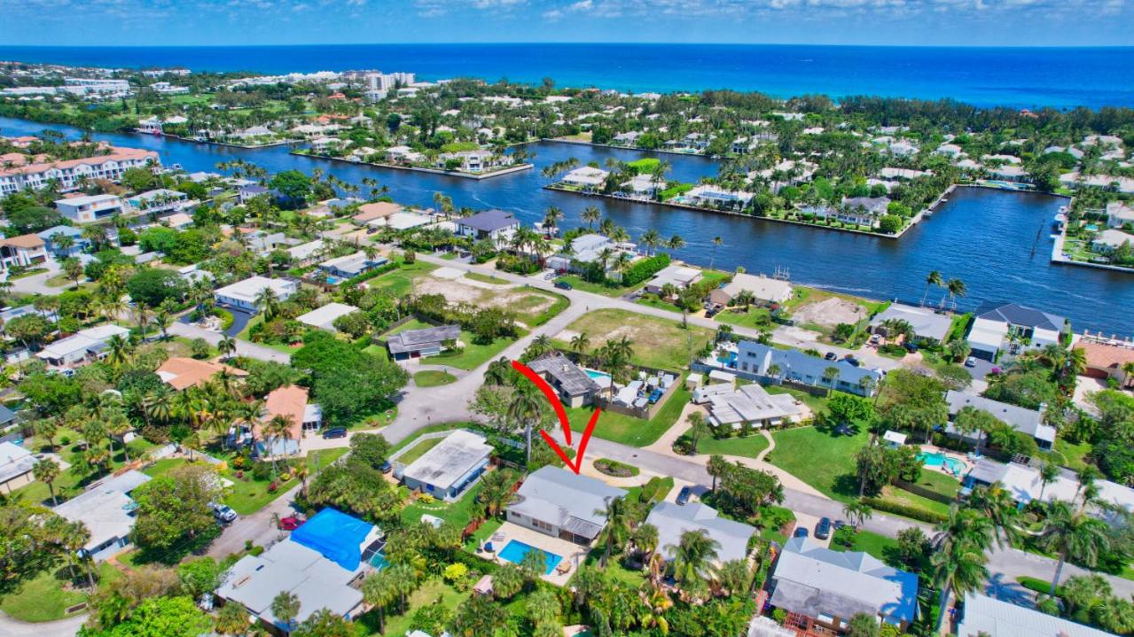 Tradewinds Ultimate Delray Beach Lifestyle 3BR2BA Home with Heated Pool
