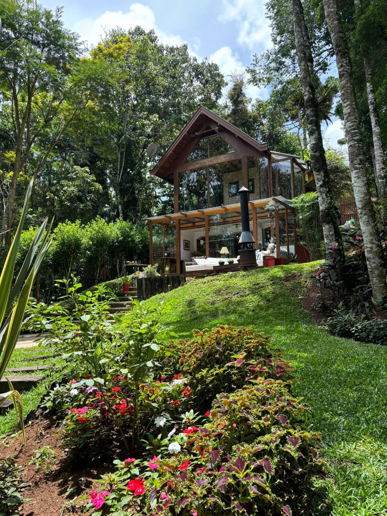 .Cabana Camaleão