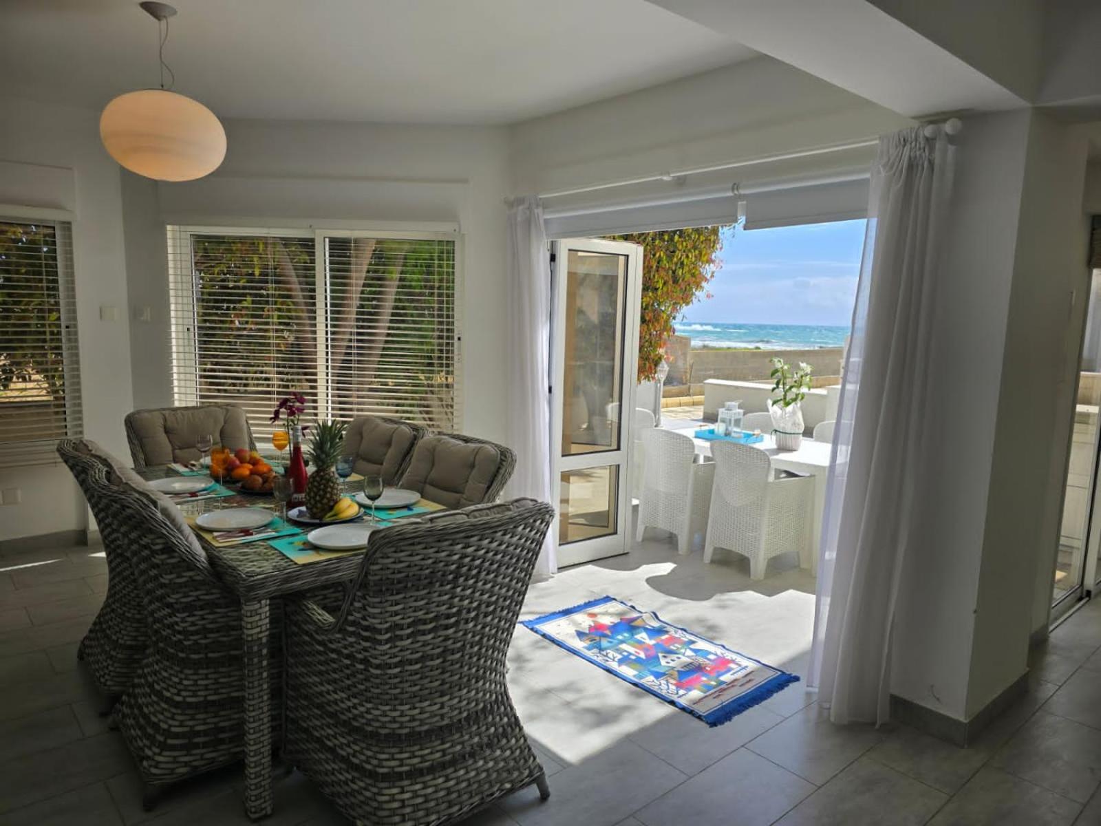 Sandy Coast Beach Villa
