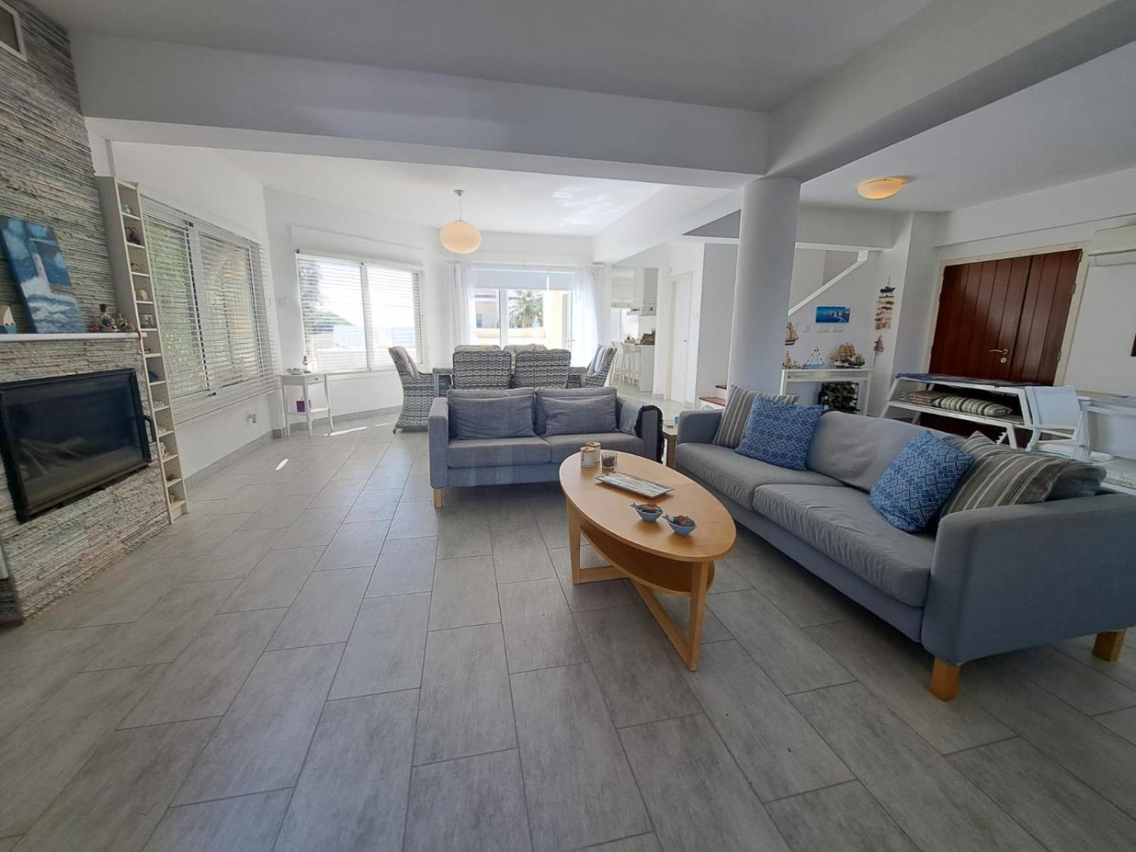 Sandy Coast Beach Villa