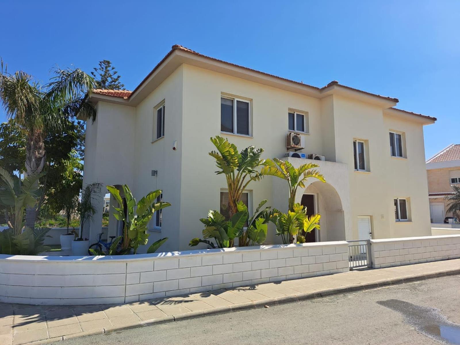 Sandy Coast Beach Villa