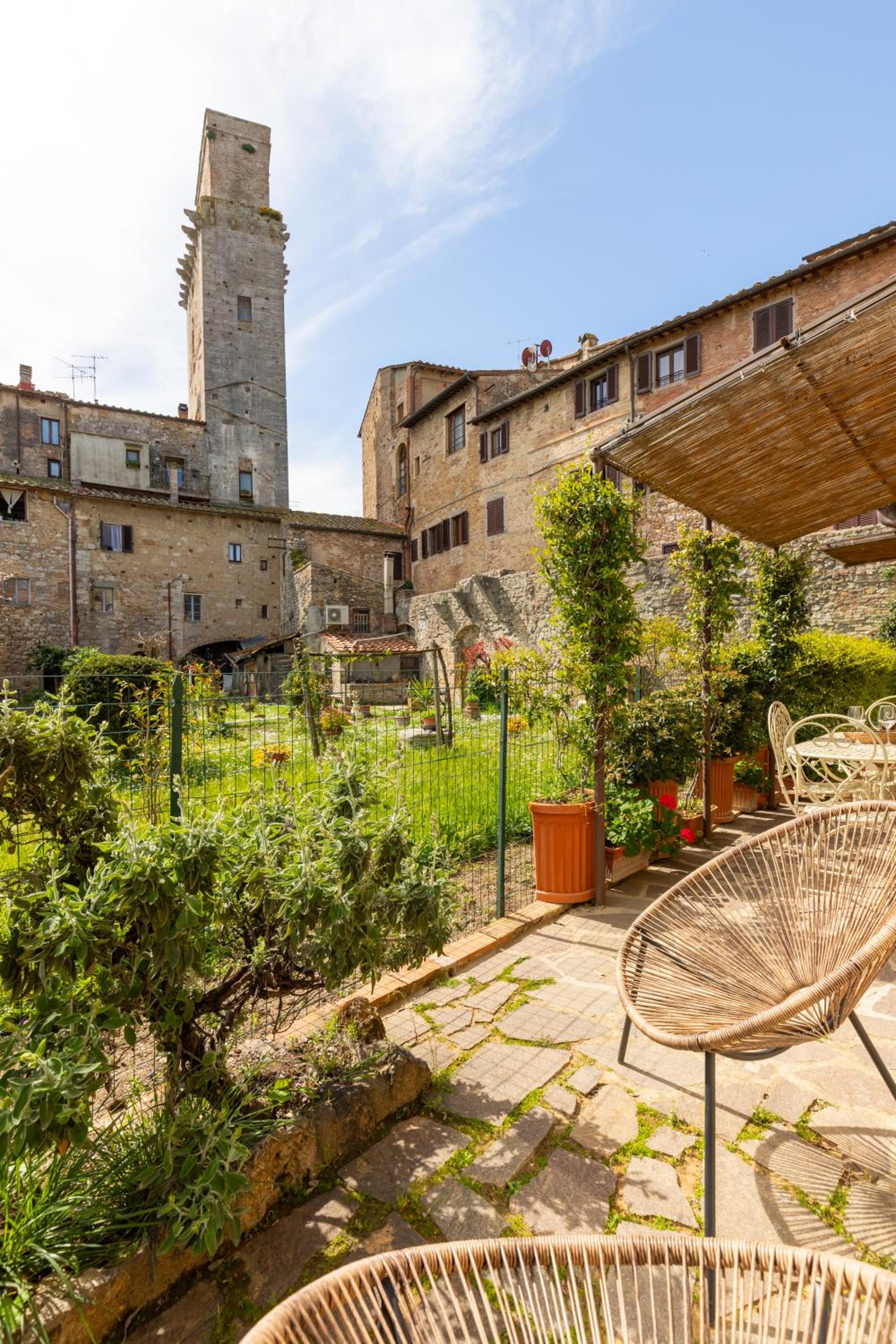 Fabio Apartments San Gimignano photo 2